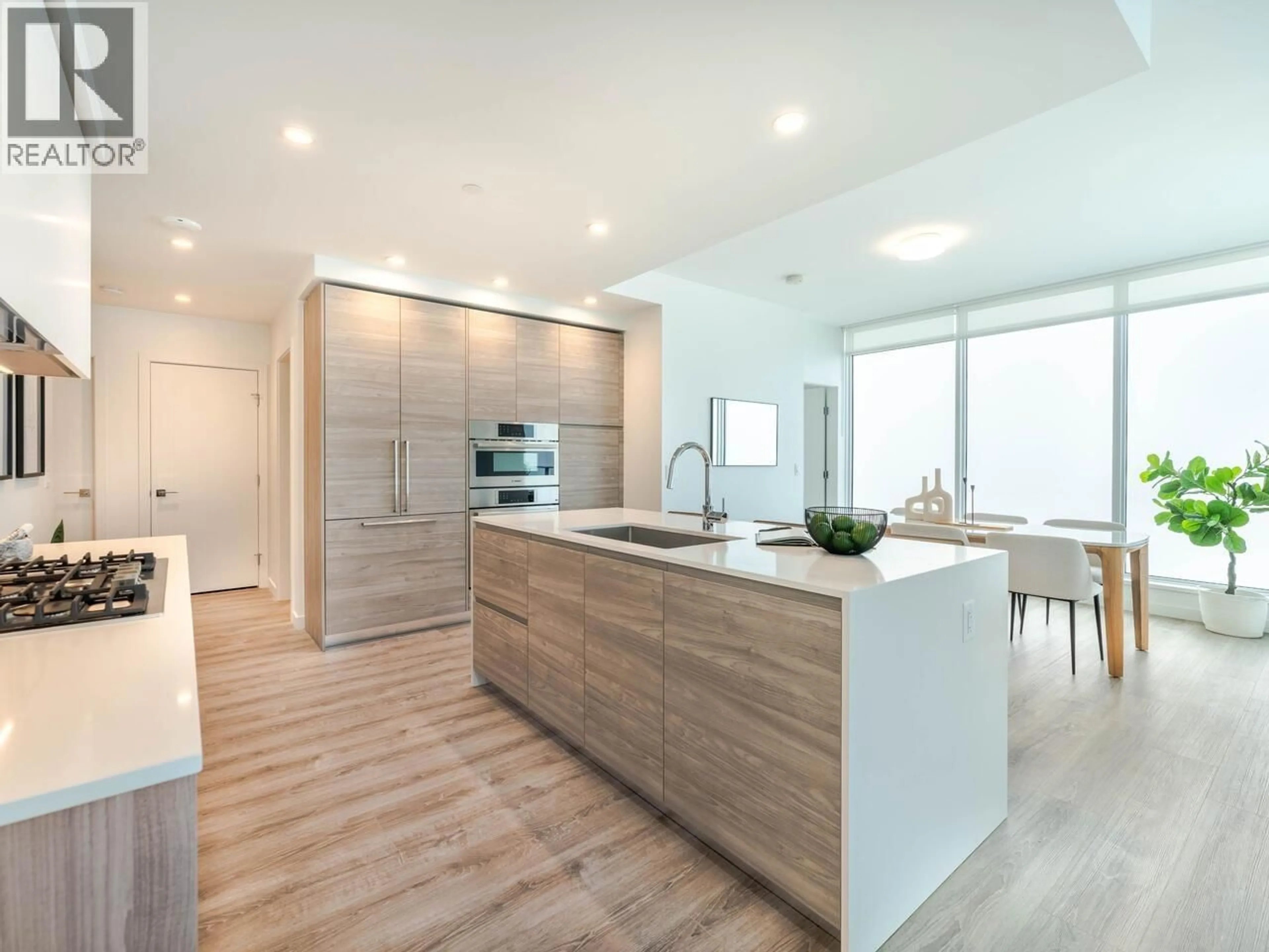 Open concept kitchen, wood/laminate floor for 3004 - 680 QUAYSIDE DRIVE, New Westminster British Columbia V3M0P2