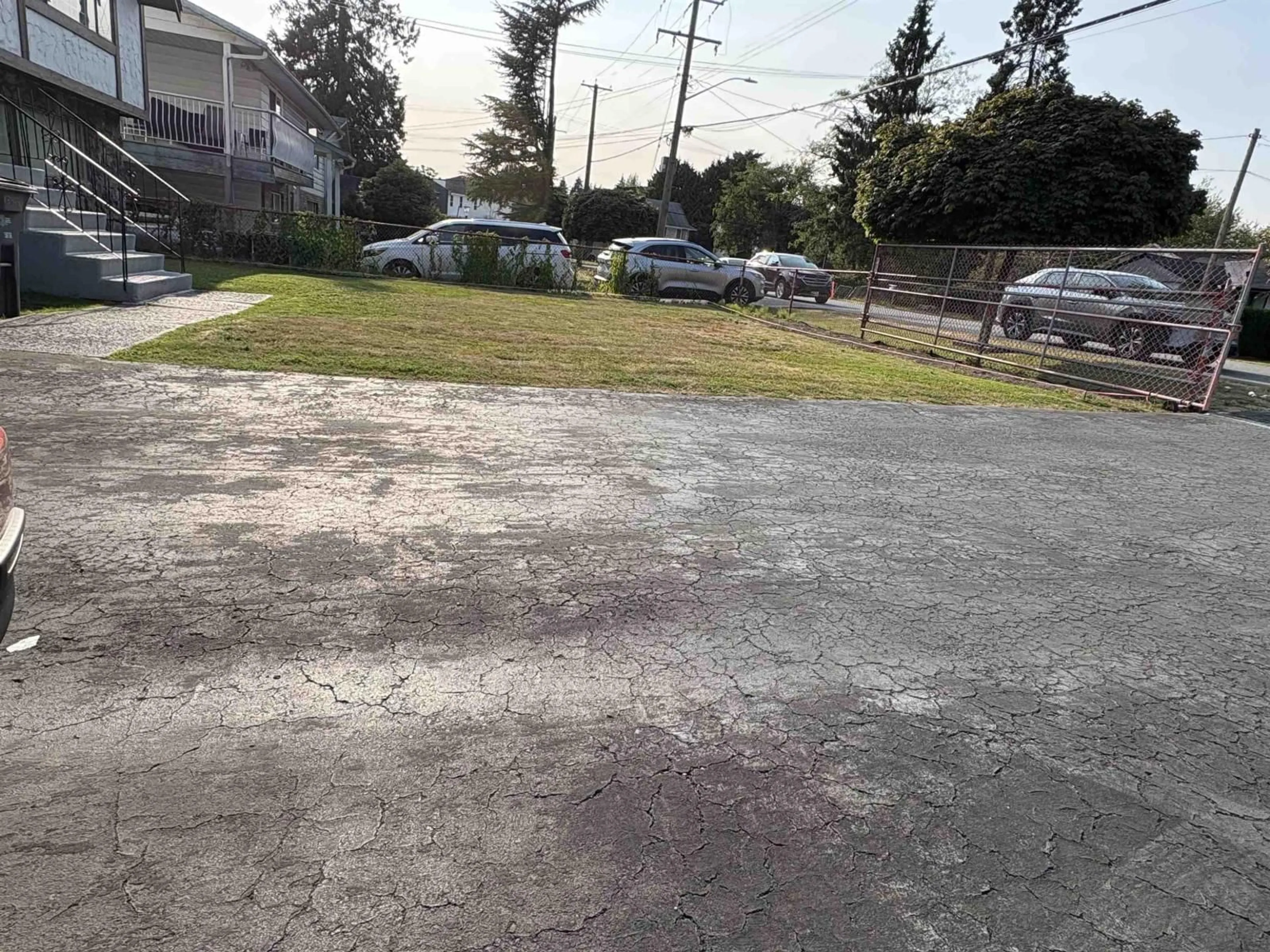 Parking for 13424 98A, Surrey British Columbia V3T1C8
