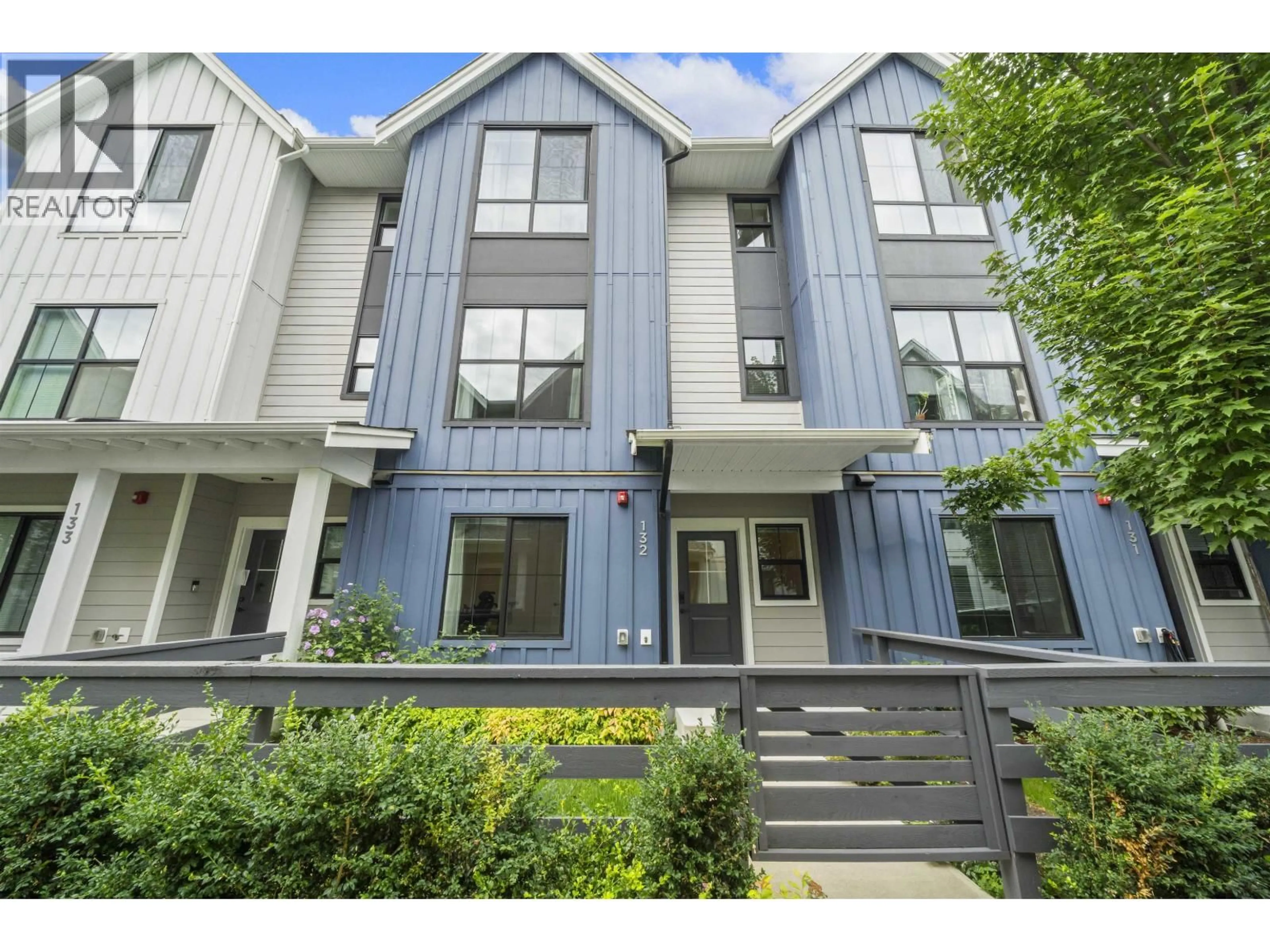 Unknown for 132 - 488 FURNESS STREET, New Westminster British Columbia V3M0M1