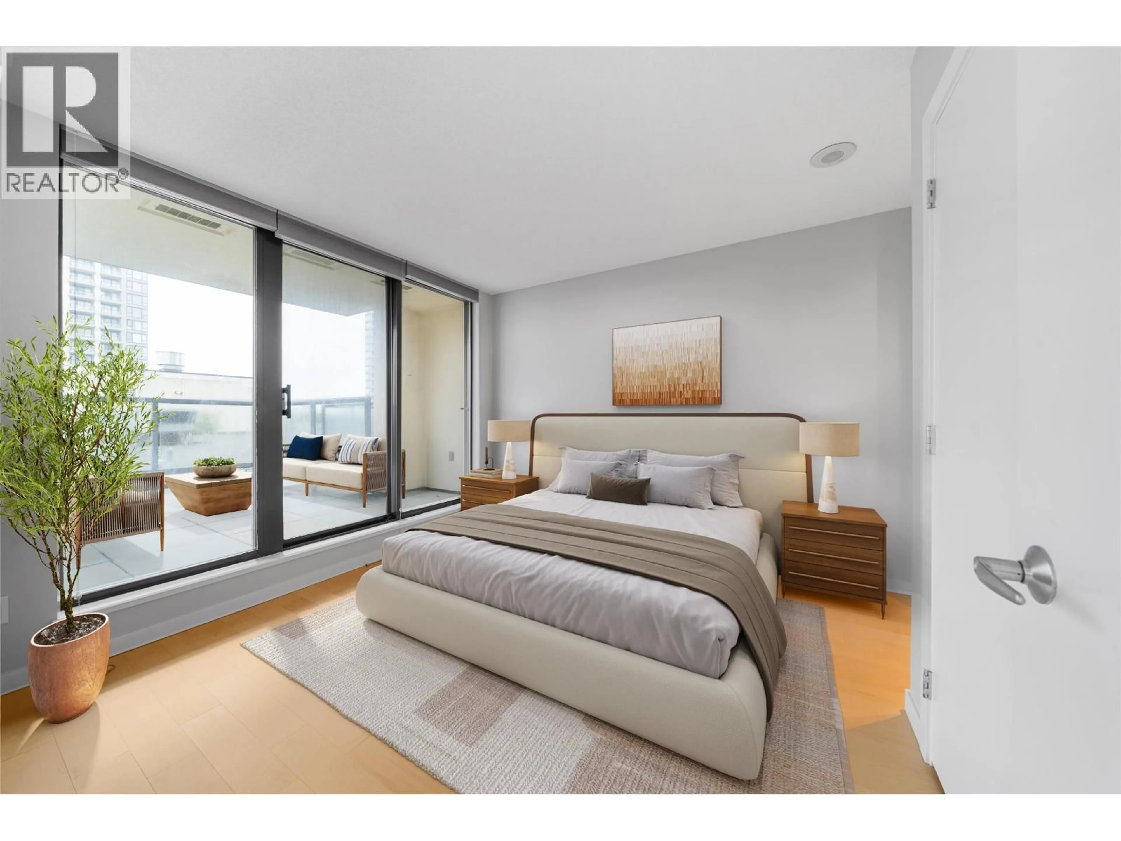 Bedroom with bed, unknown for 607 - 7063 HALL AVENUE, Burnaby British Columbia V5E0A5