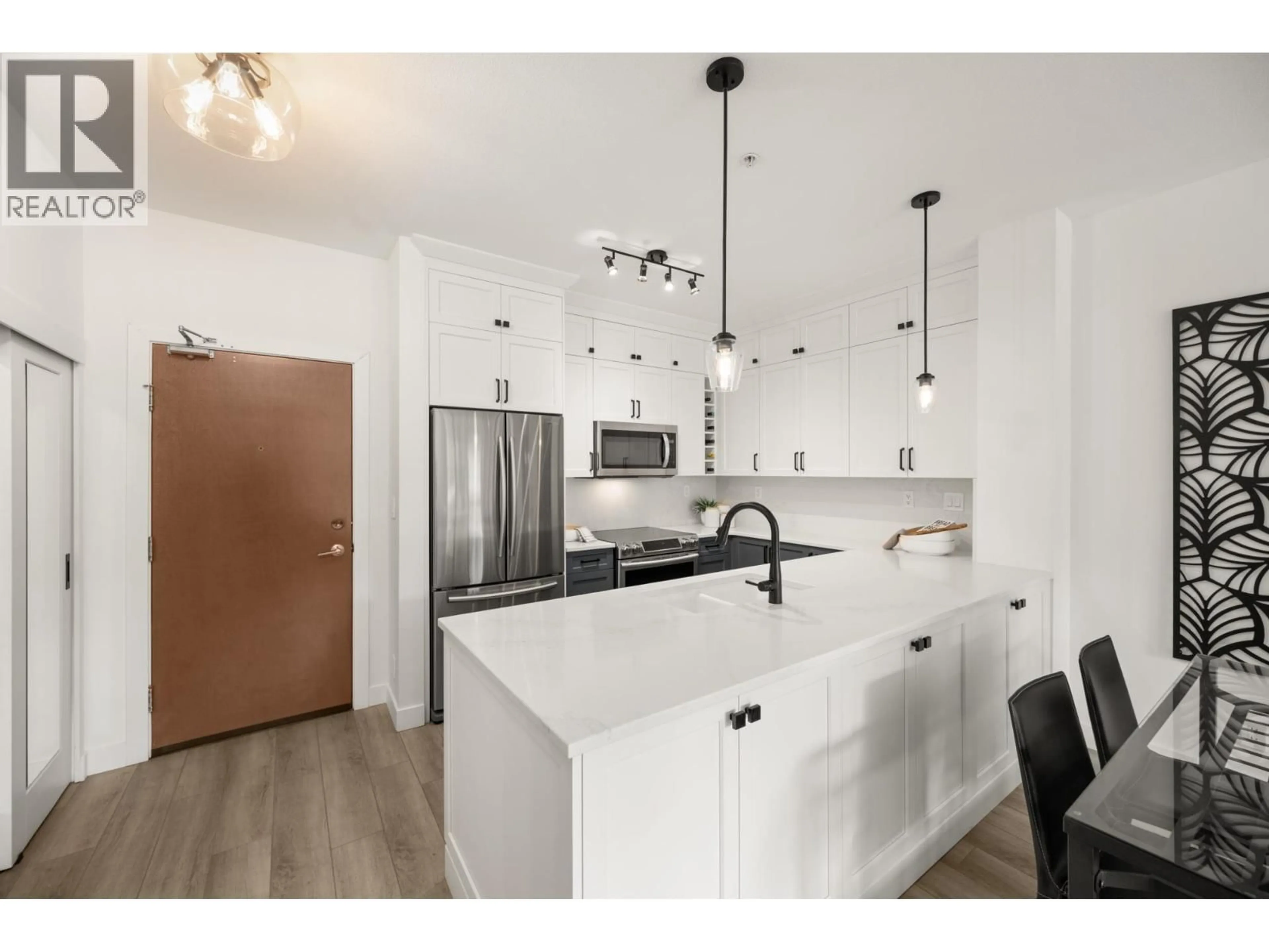 Open concept kitchen, unknown for 301 - 285 ROSS DRIVE, New Westminster British Columbia V3L0B9