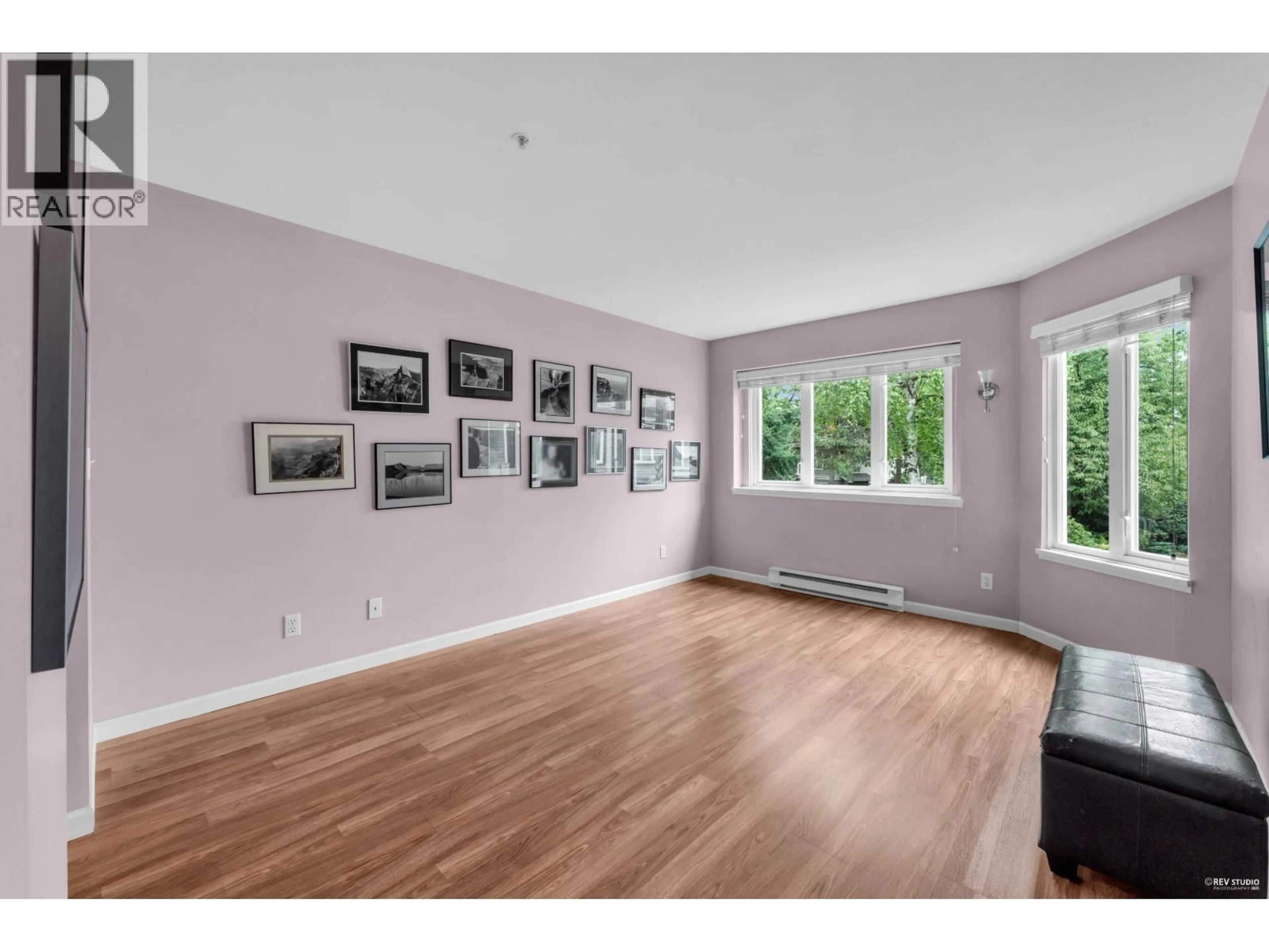 A pic of a room for 310 - 7139 18TH AVENUE, Burnaby British Columbia V3N4Z3