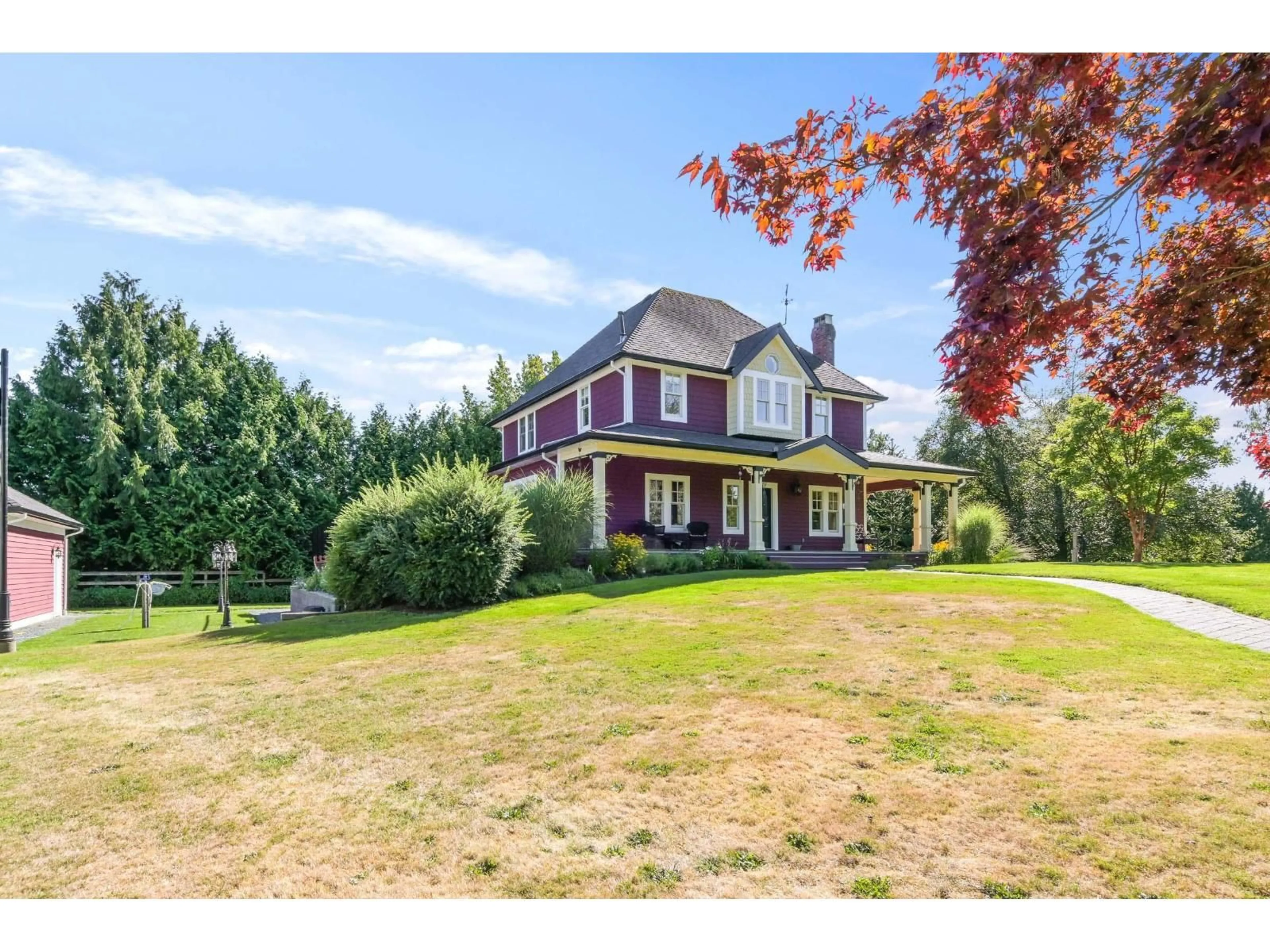 A pic from outside/outdoor area/front of a property/back of a property/a pic from drone, unknown for 1526 232, Langley British Columbia V2Z2W9