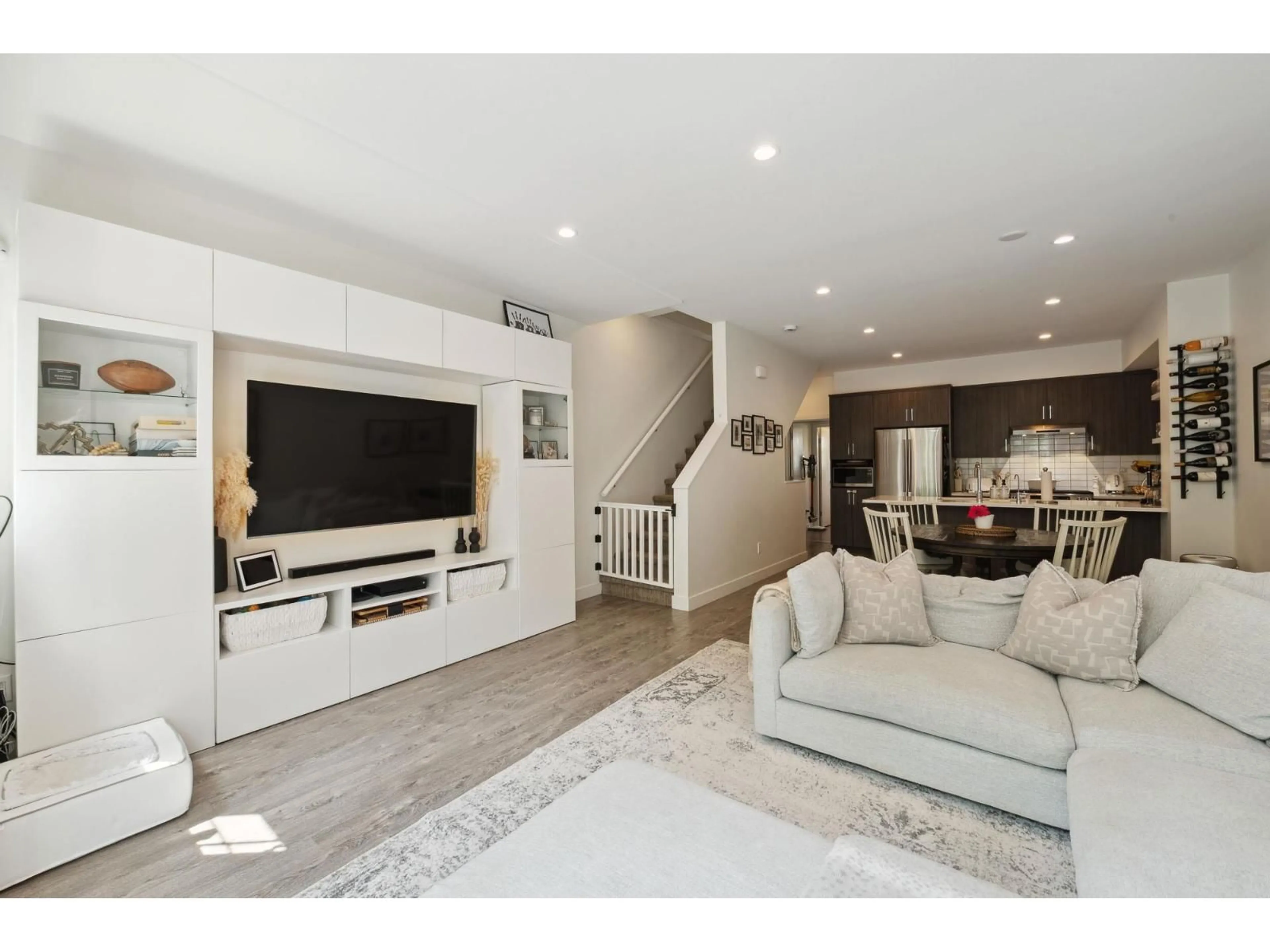 Living room with furniture, unknown for 94 - 15588 32, Surrey British Columbia V3Z0G3