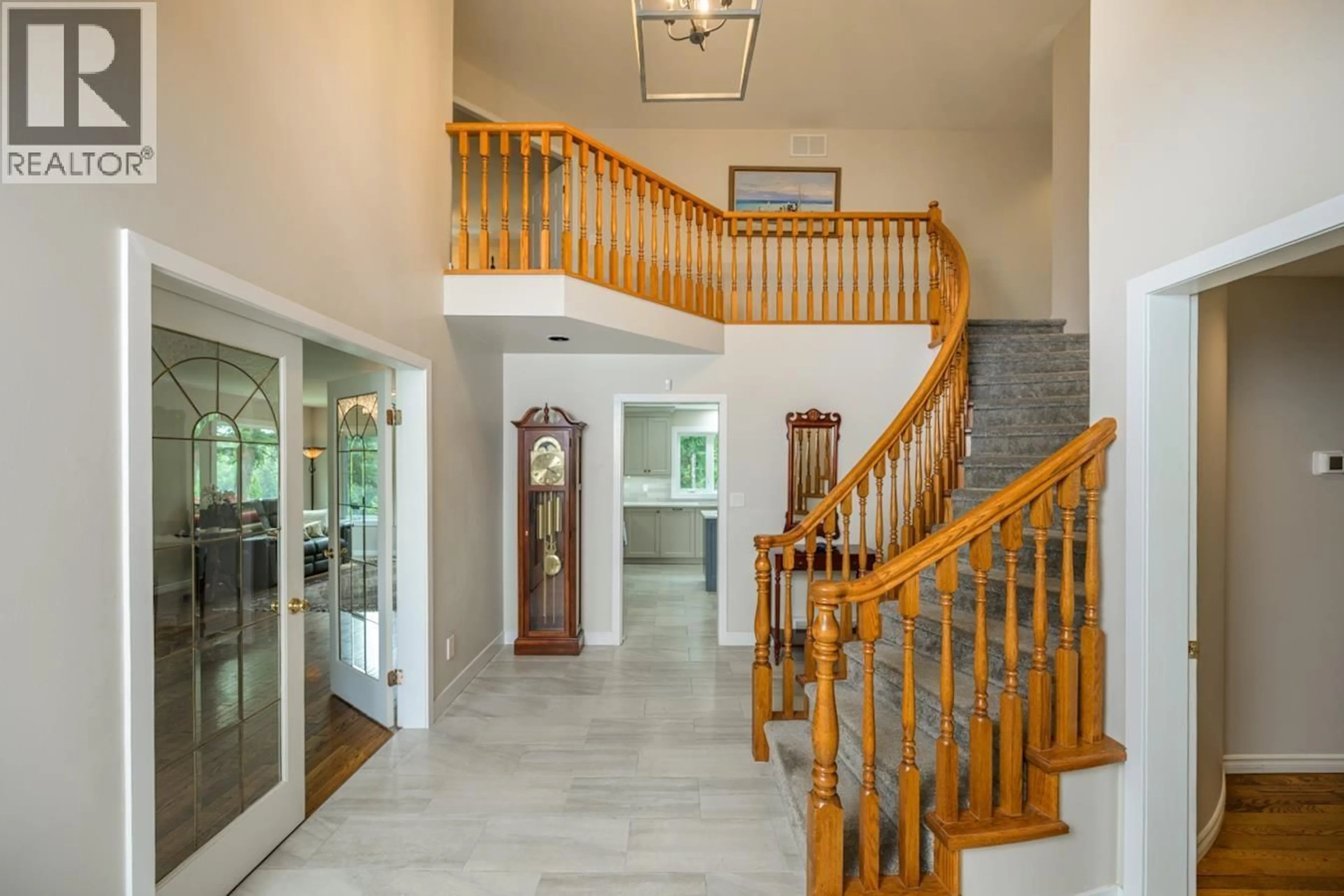 Indoor foyer for 8899 NORTH NECHAKO ROAD, Prince George British Columbia V2K4Z8