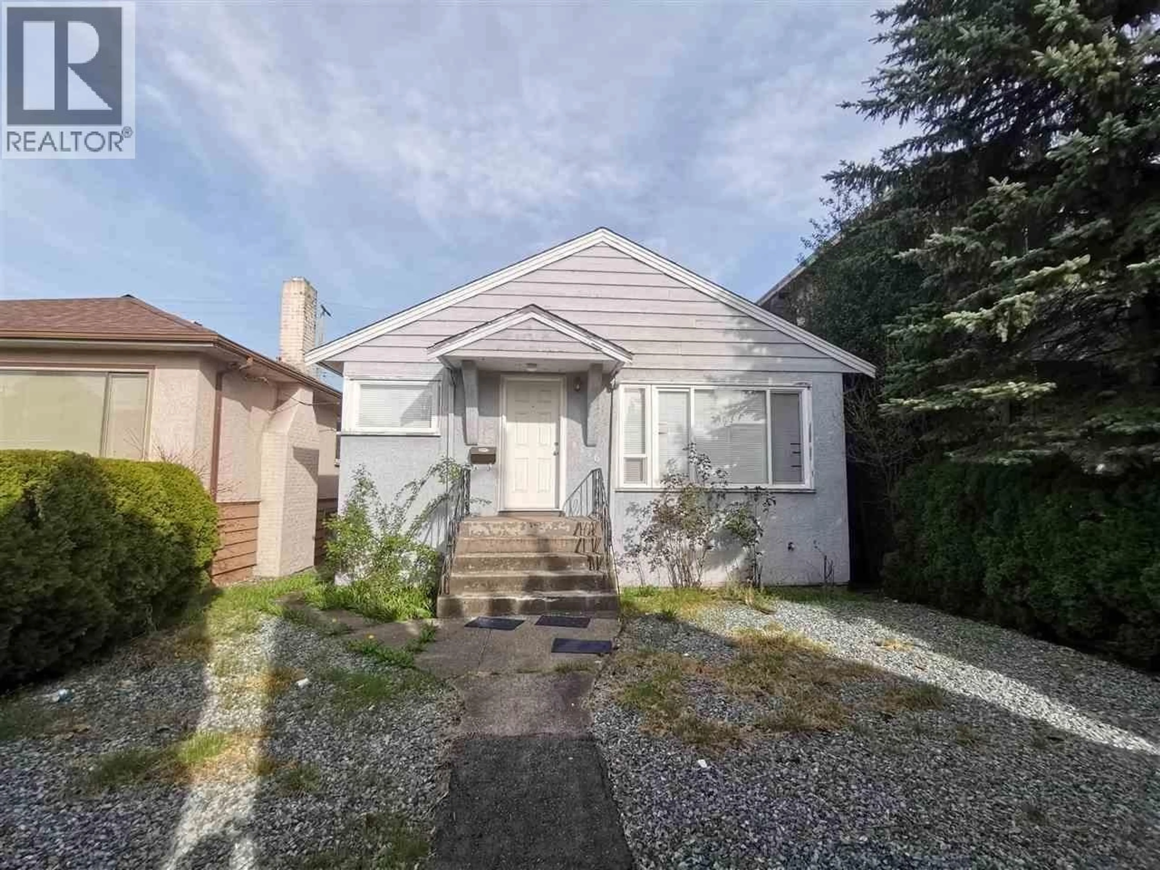 Unknown for 8556 OAK STREET, Vancouver British Columbia V6P4B1