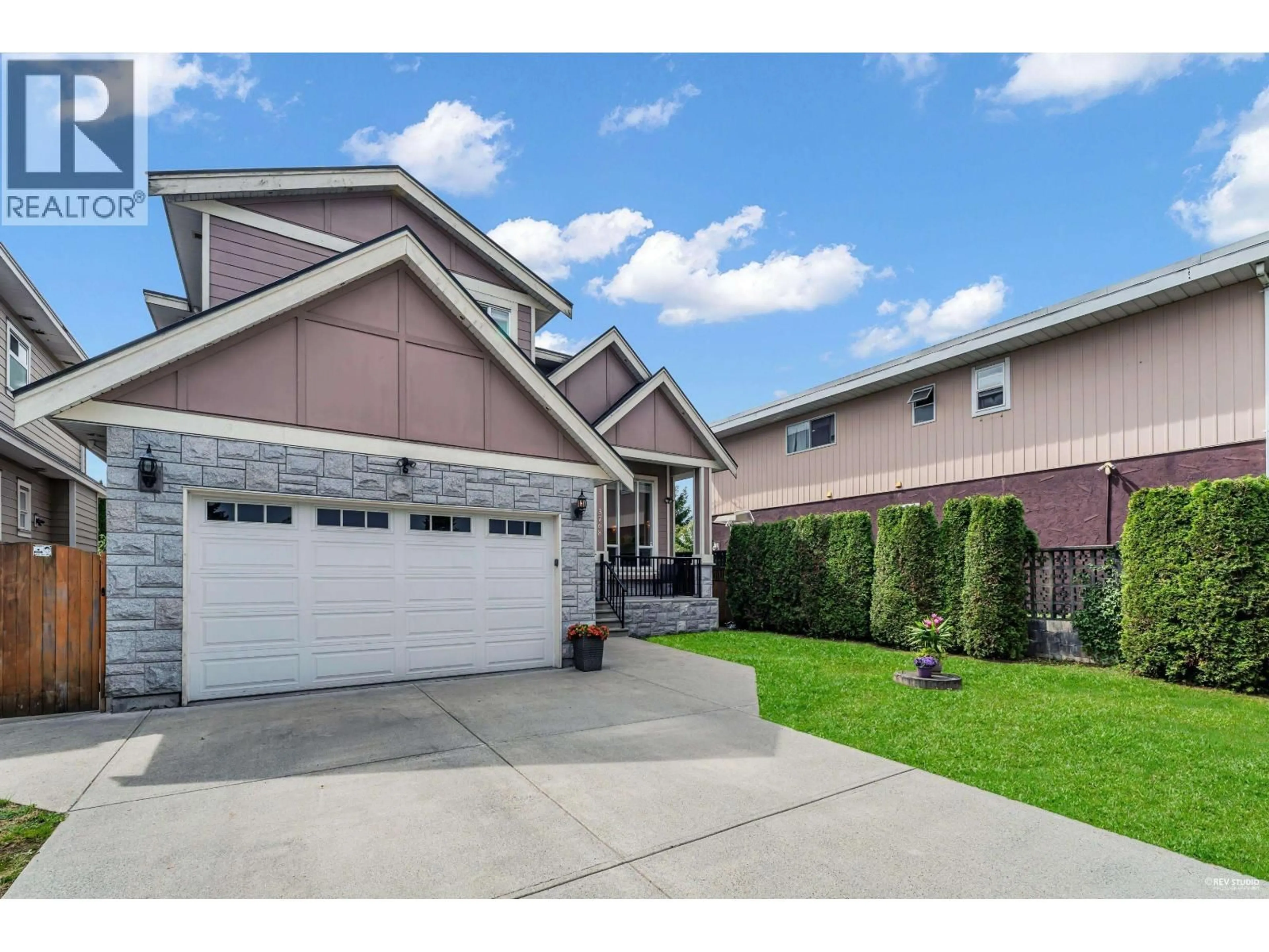 Unknown for 3768 JAMBOR COURT, Burnaby British Columbia V5G0A8