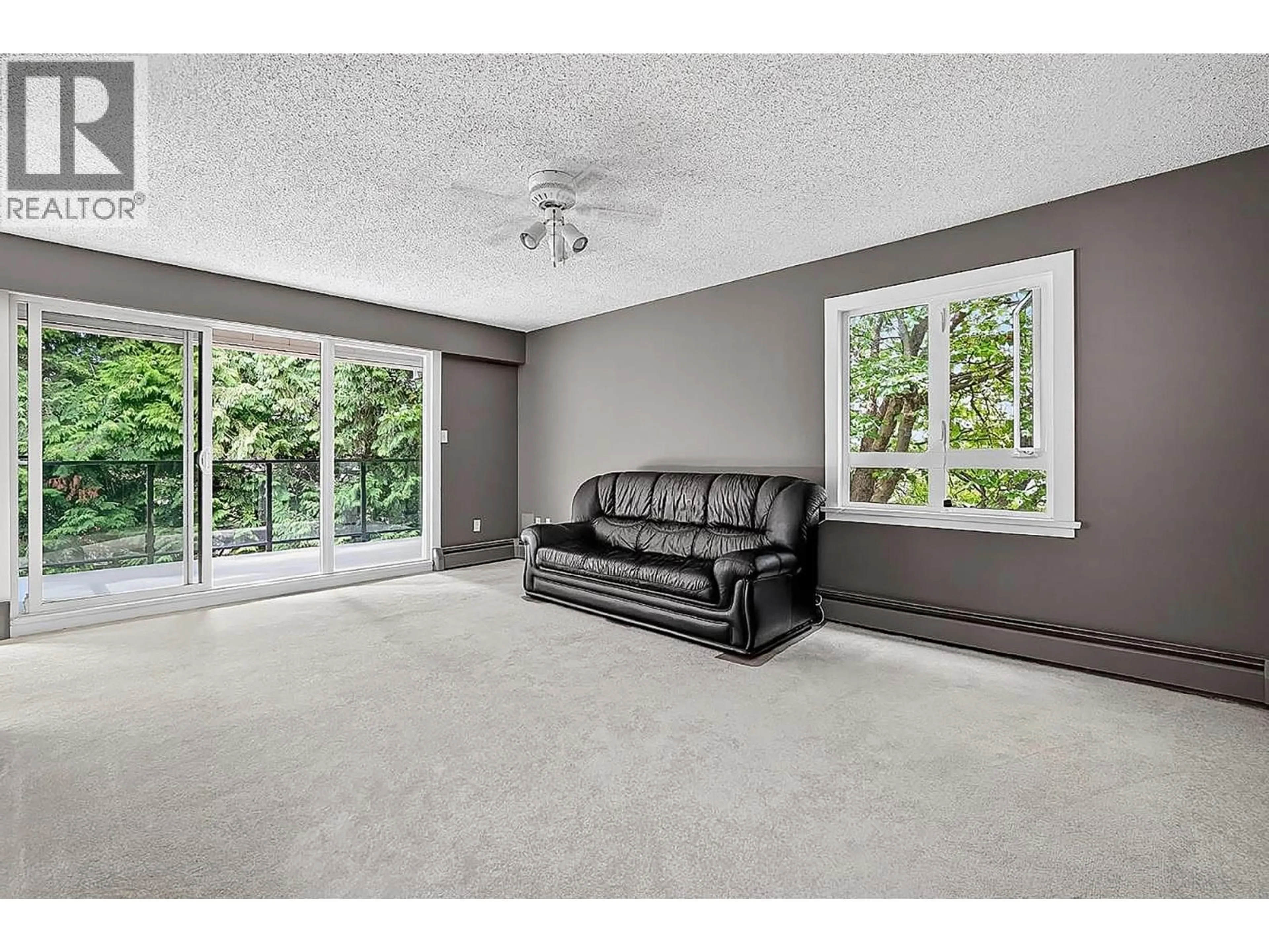 Living room with furniture, unknown for 202 - 11240 DANIELS ROAD, Richmond British Columbia V6X1M6