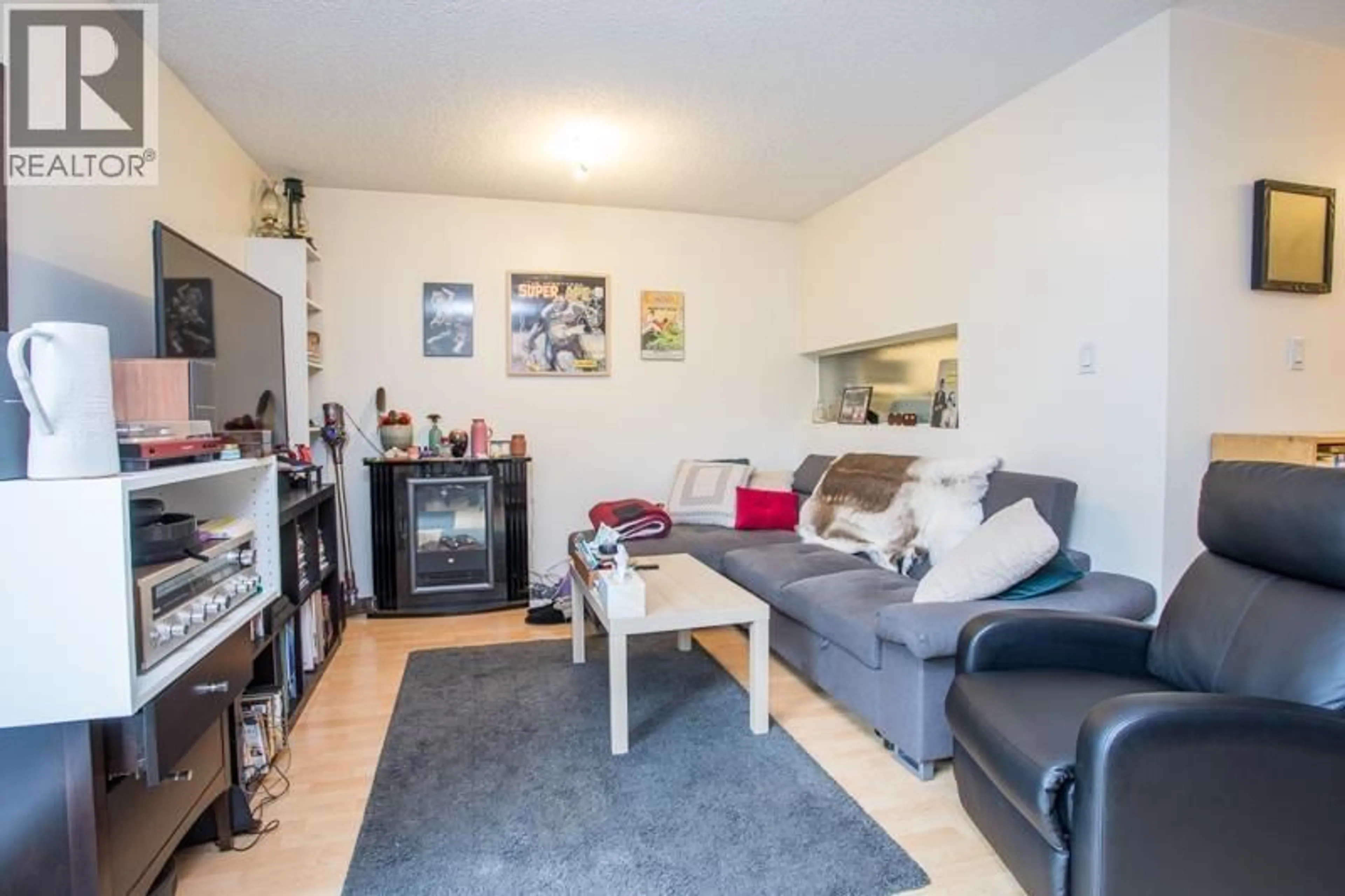 Living room with furniture, unknown for 201 - 8040 COLONIAL DRIVE, Richmond British Columbia V7C4V1