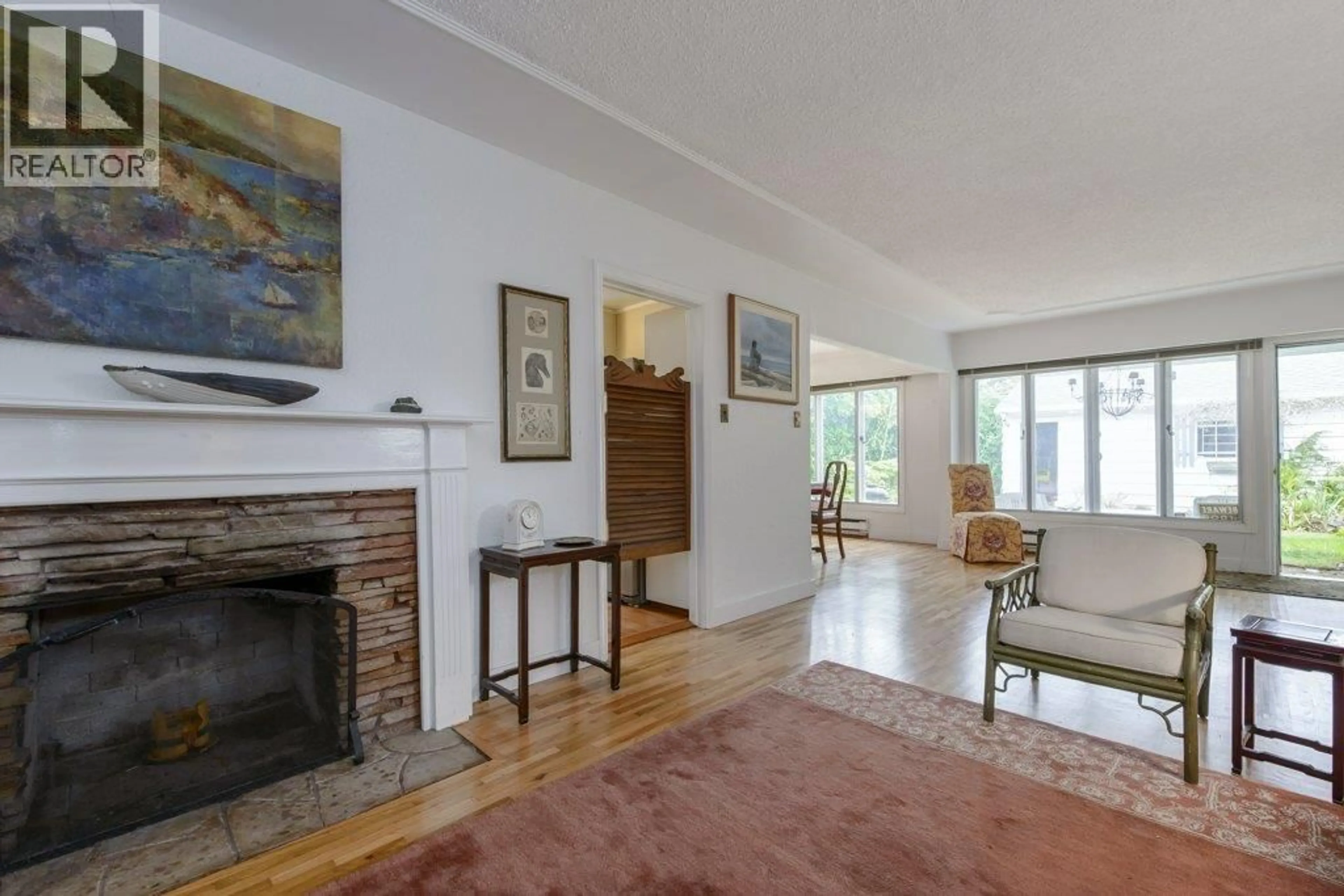 Living room with furniture, unknown for 125 48TH AVENUE, Vancouver British Columbia V5W2C7