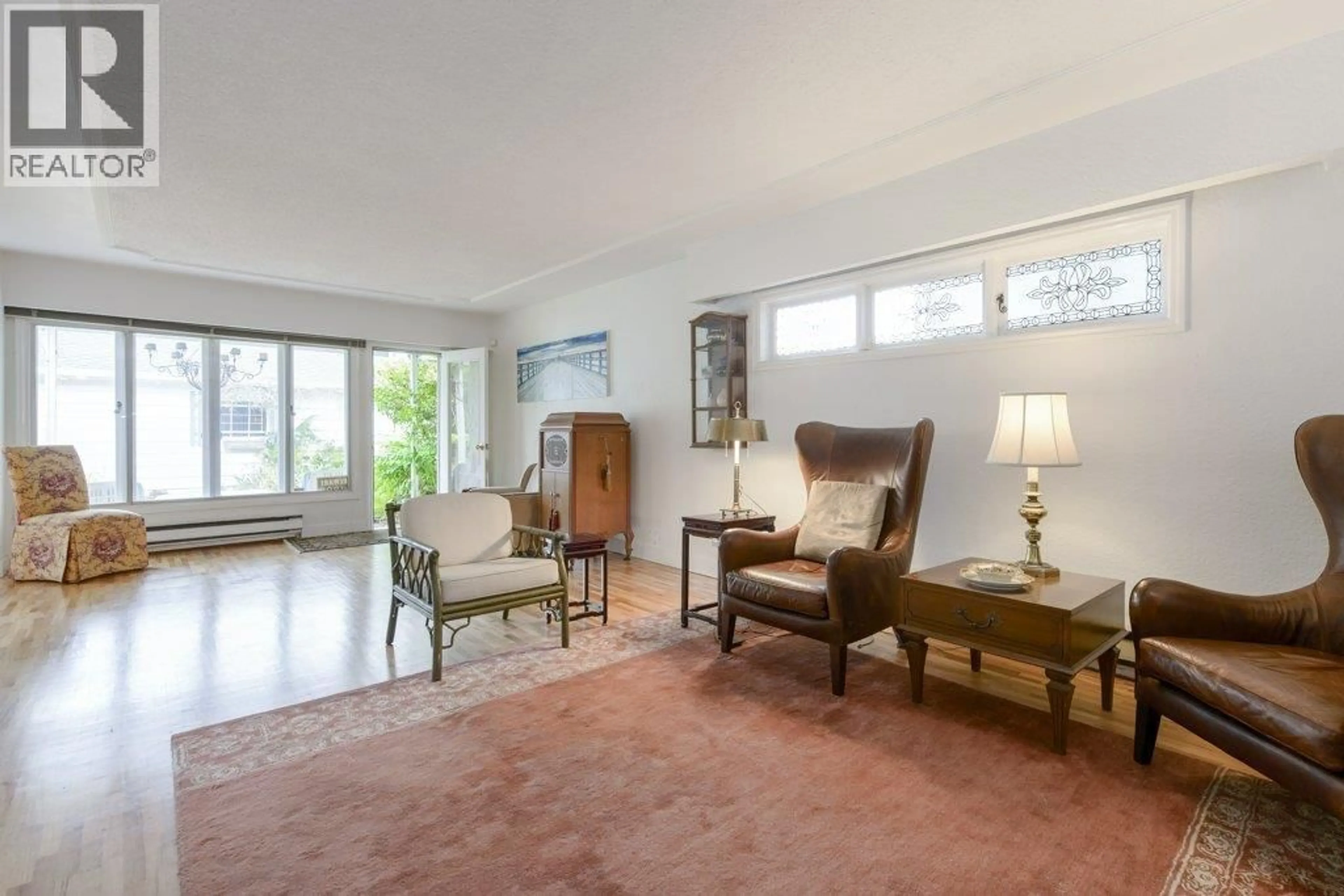Living room with furniture, unknown for 125 48TH AVENUE, Vancouver British Columbia V5W2C7