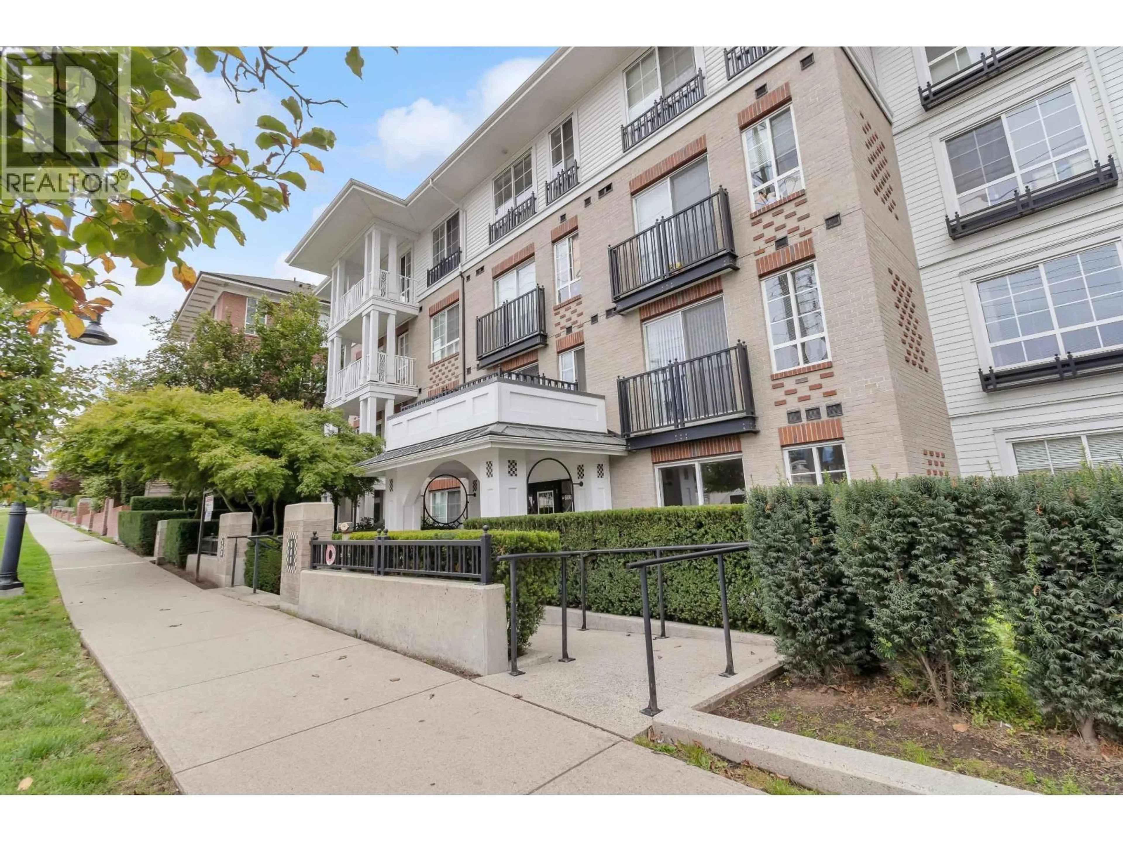 Patio, street for 110 - 608 COMO LAKE AVENUE, Coquitlam British Columbia V3J0B2