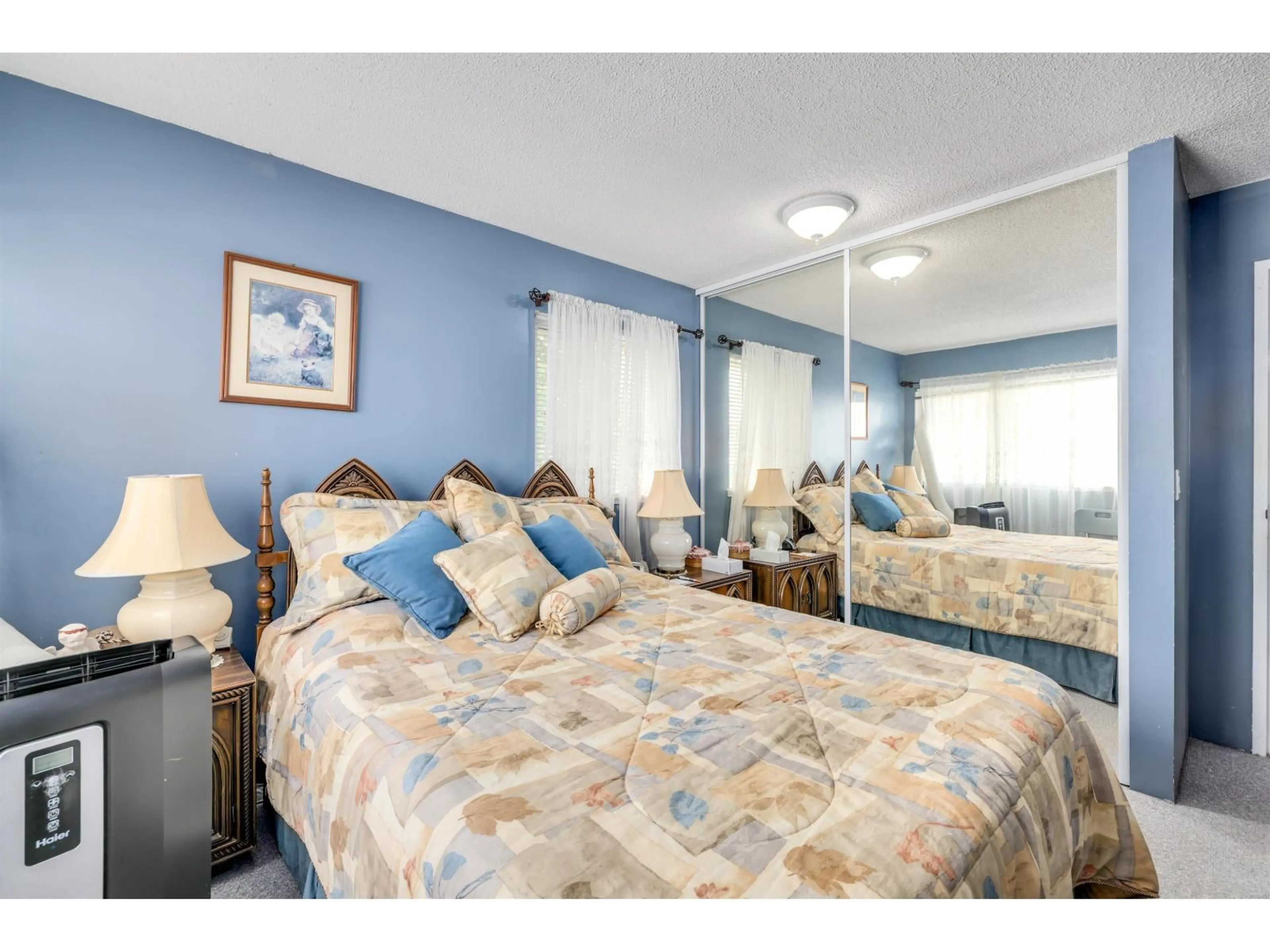 Bedroom with bed, unknown for 6153 W. GREENSIDE, Surrey British Columbia V3S5M8