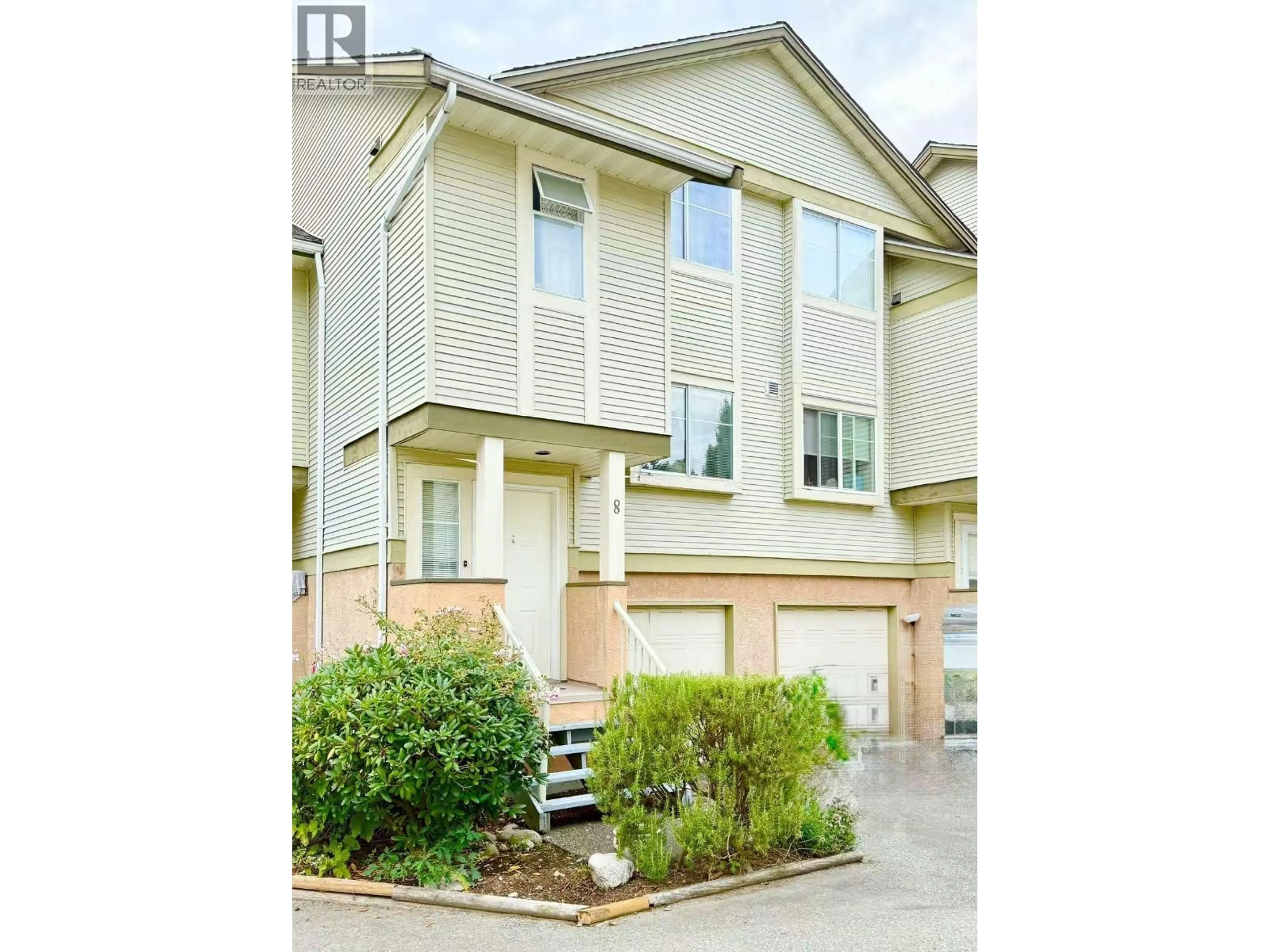 Unknown for 8 - 1318 BRUNETTE AVENUE, Coquitlam British Columbia V3K6R1