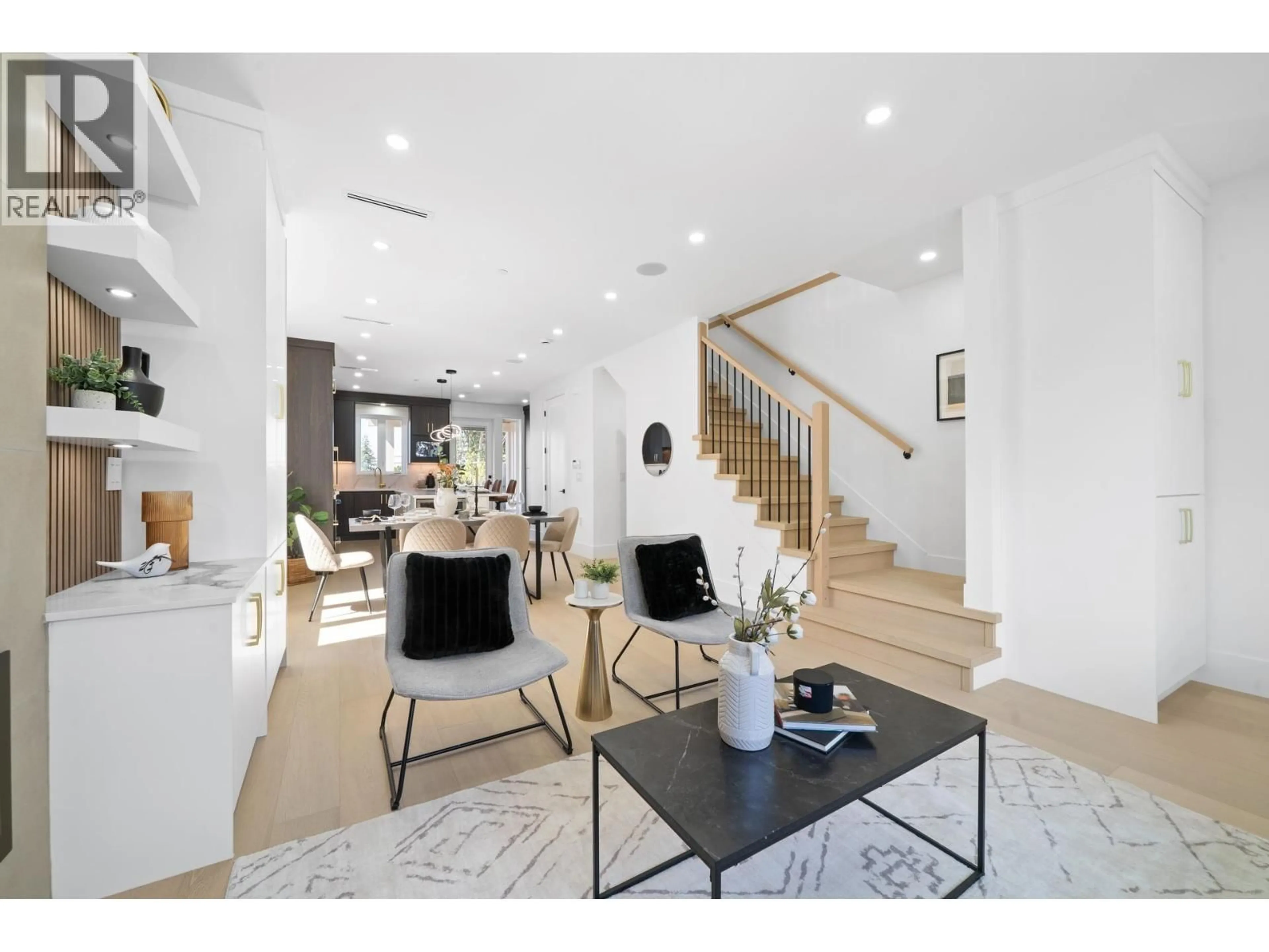 Unknown for 7361 FRASER STREET, Vancouver British Columbia V5X3W1