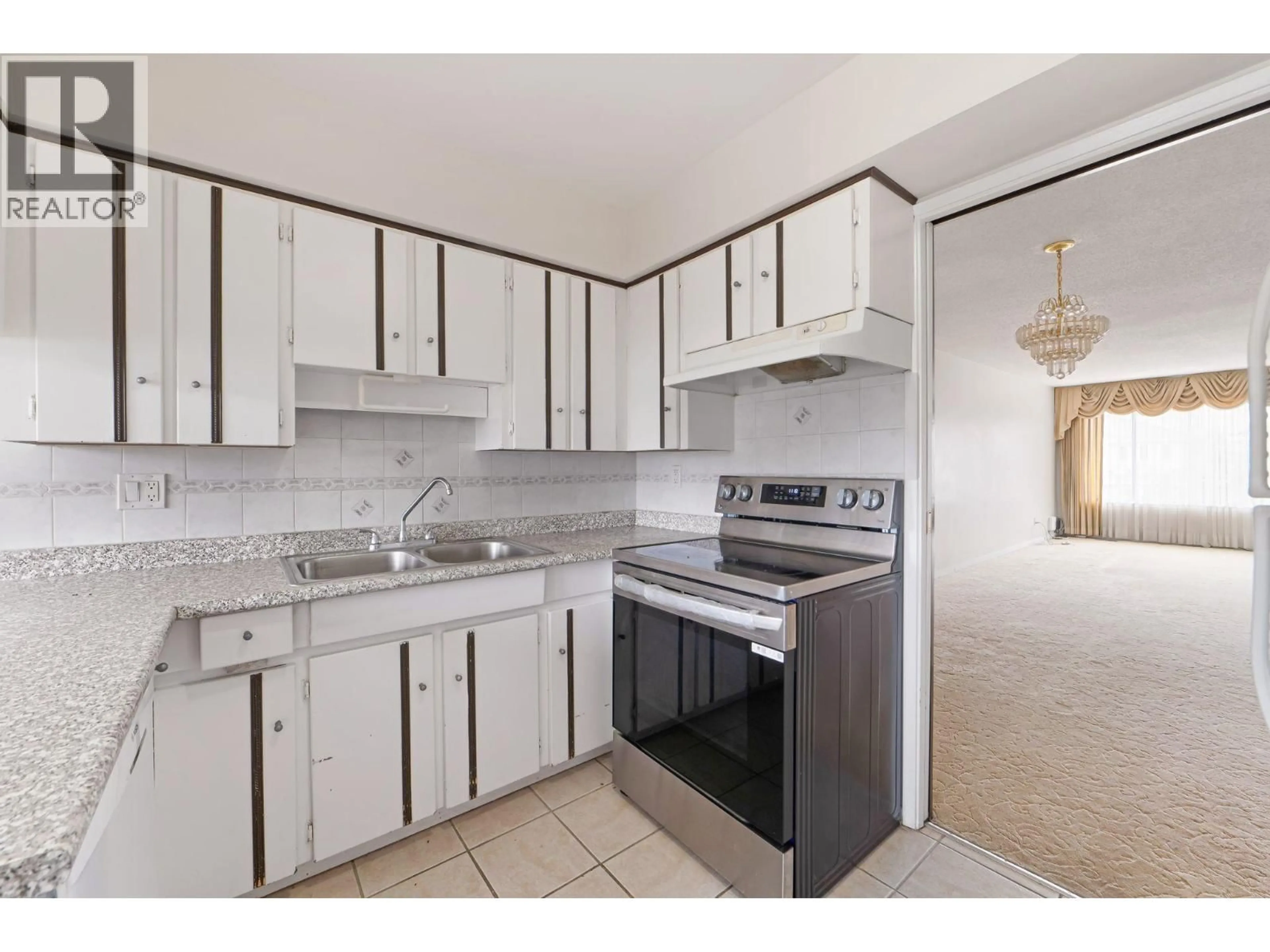 Standard kitchen, unknown for 5792 HARDWICK STREET, Burnaby British Columbia V5G1R4