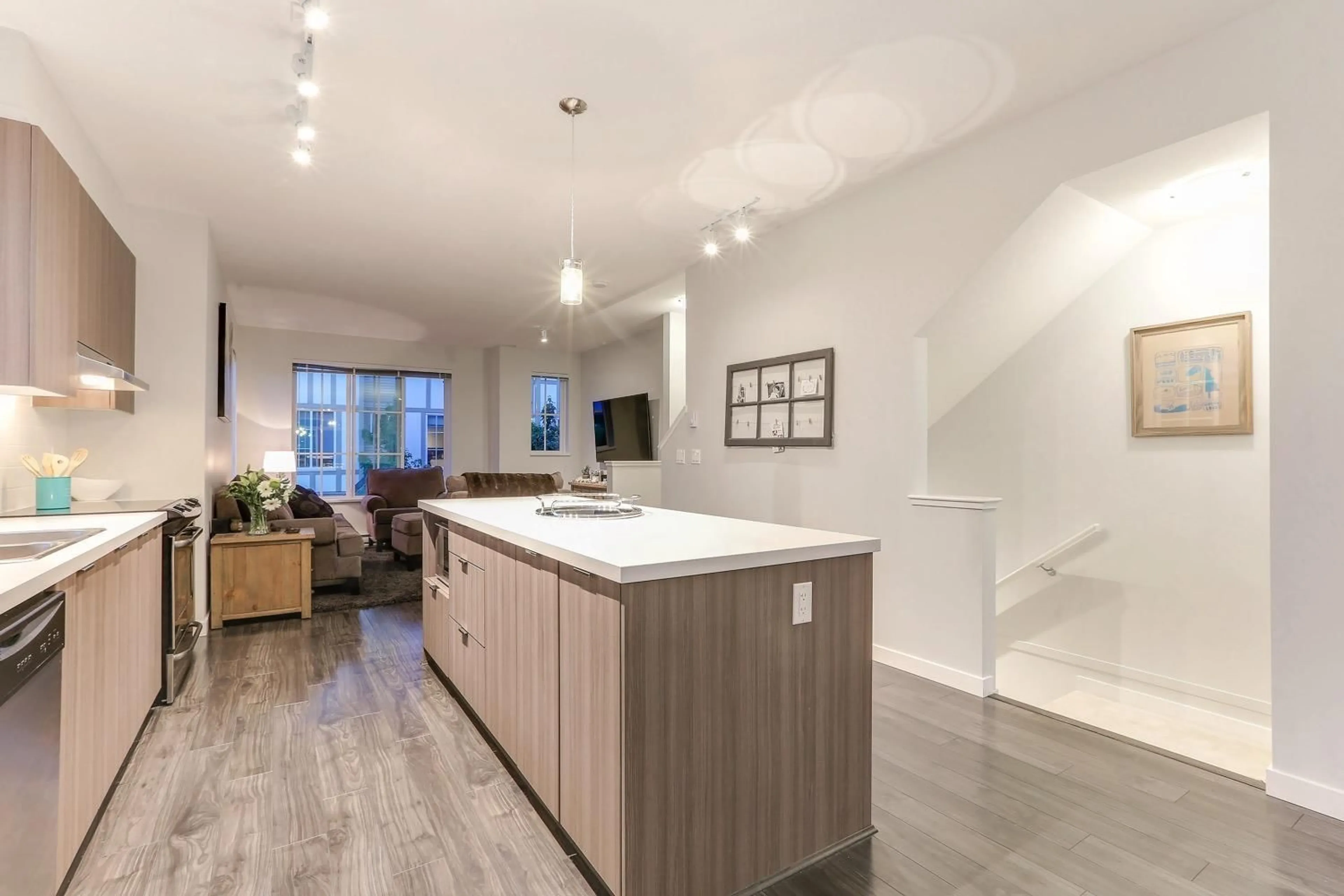 Open concept kitchen, unknown for 88 - 30989 WESTRIDGE, Abbotsford British Columbia V2T0E7