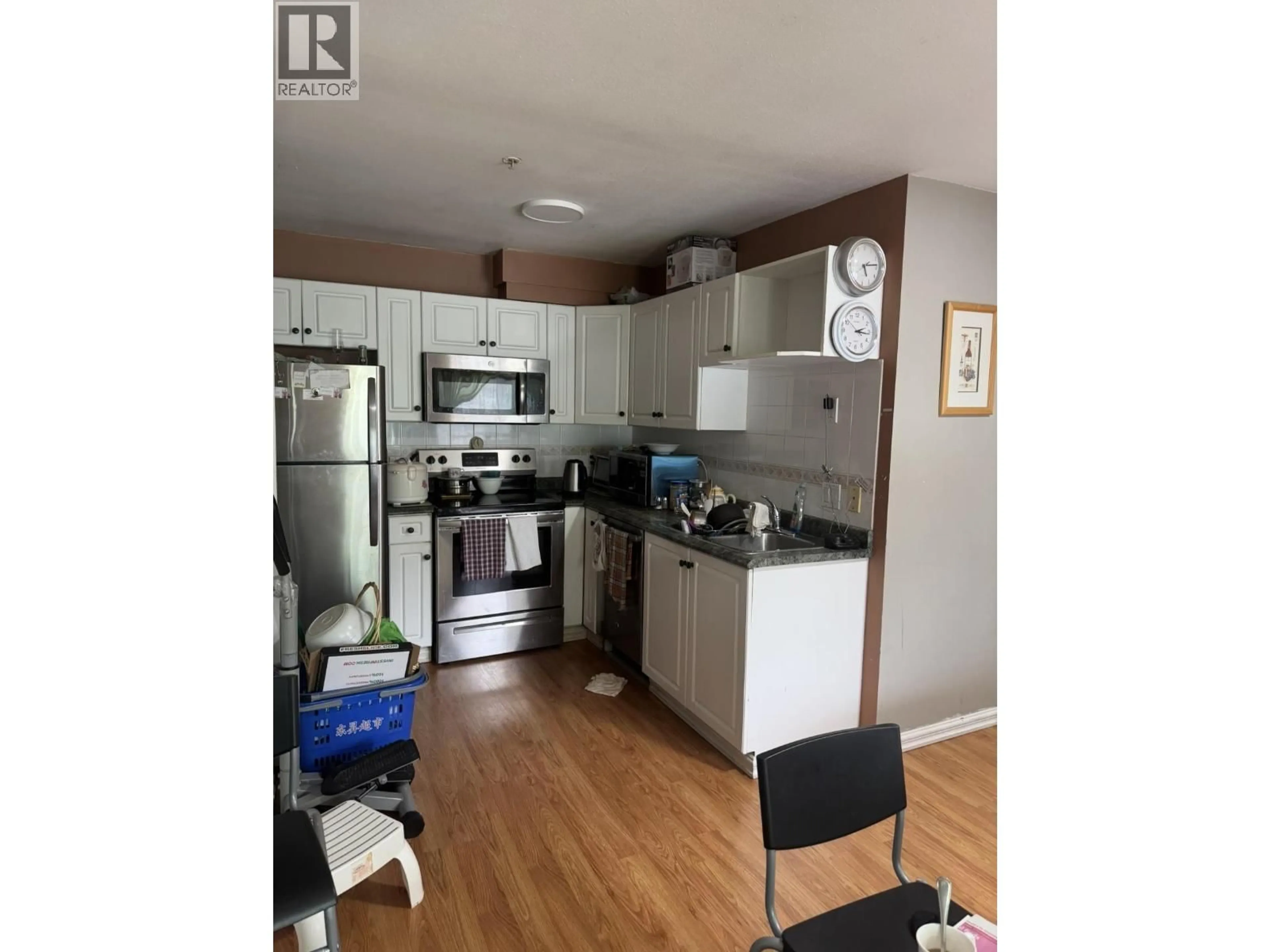 Unknown for 302 - 688 56TH AVENUE, Vancouver British Columbia V5X1R7