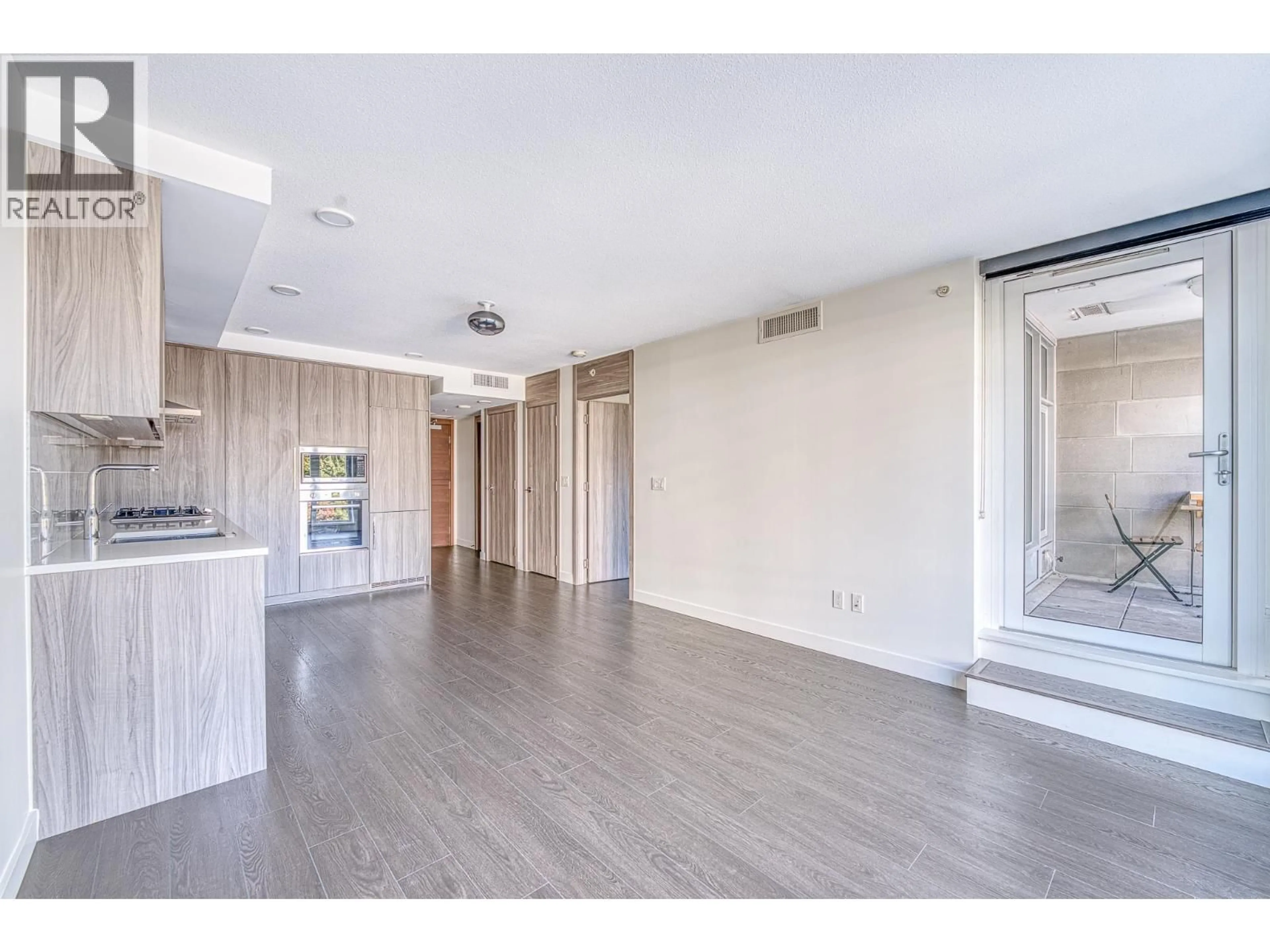 A pic of a room for 509 - 8800 HAZELBRIDGE WAY, Richmond British Columbia V6X0S3