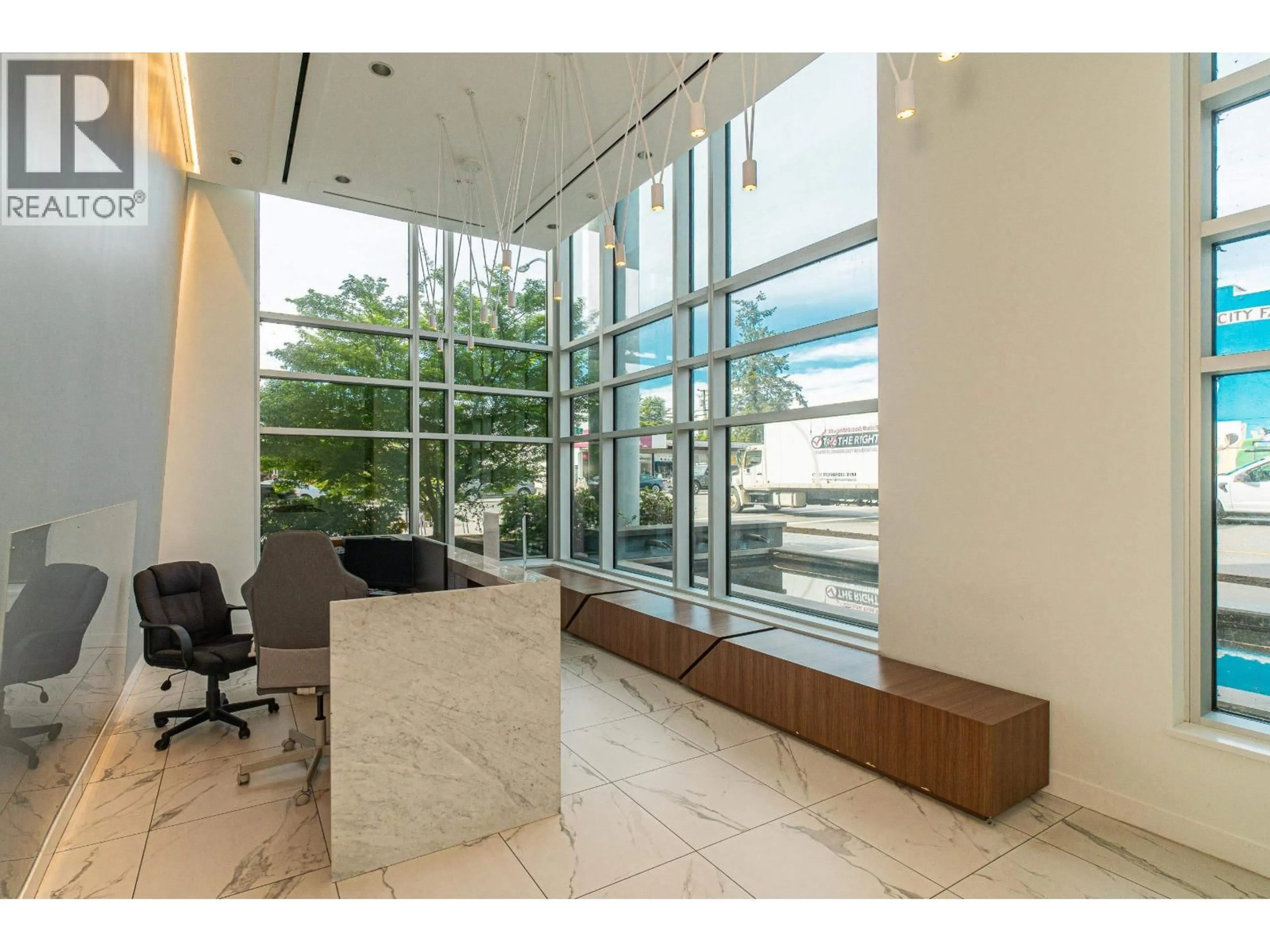 Indoor foyer for 1601 - 7303 NOBLE LANE, Burnaby British Columbia V3N0H2