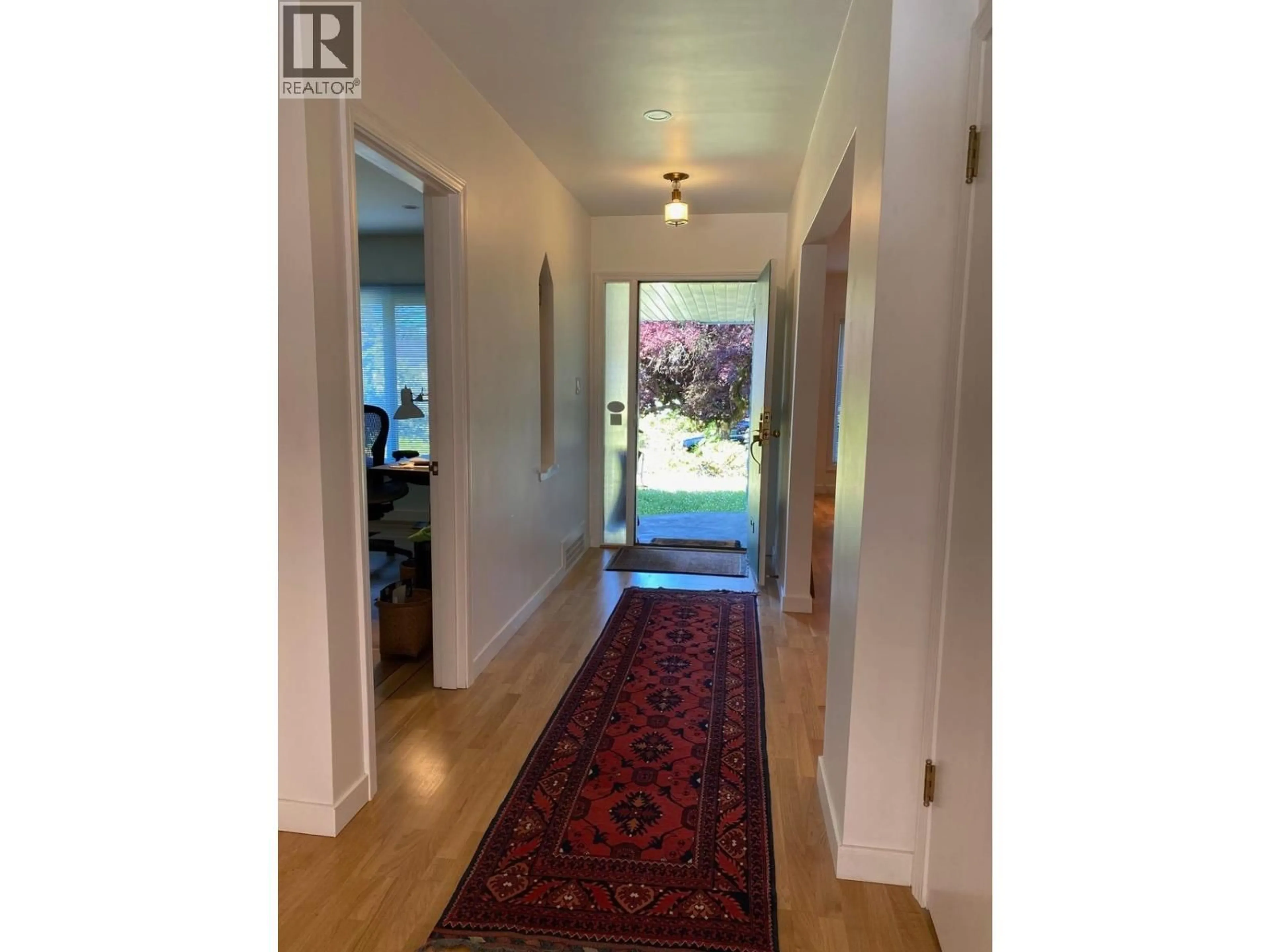 Unknown for 5876 HIGHBURY STREET, Vancouver British Columbia V6N1Z1