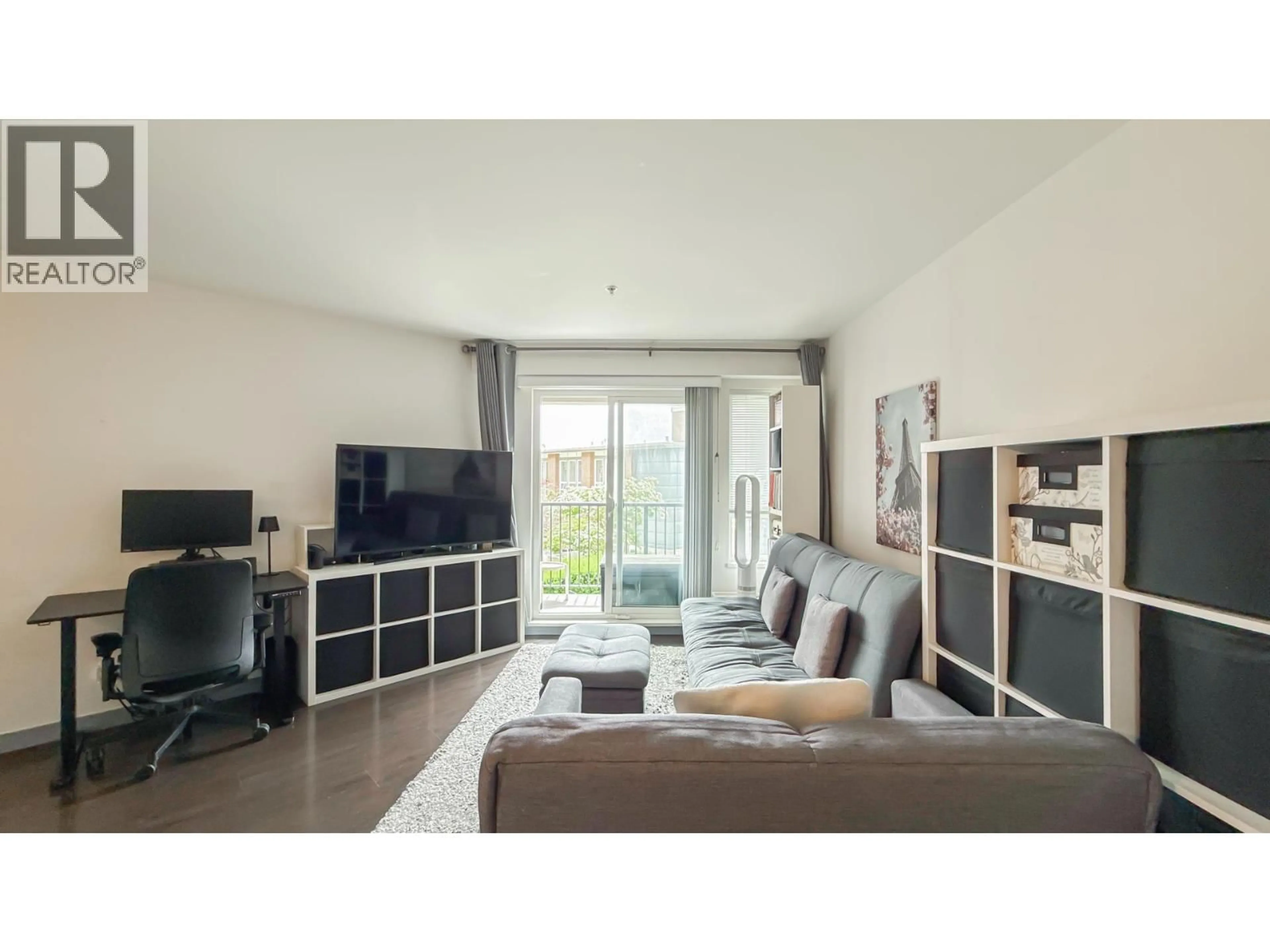 Living room with furniture, unknown for 322 - 12339 STEVESTON HIGHWAY, Richmond British Columbia V6W0B4