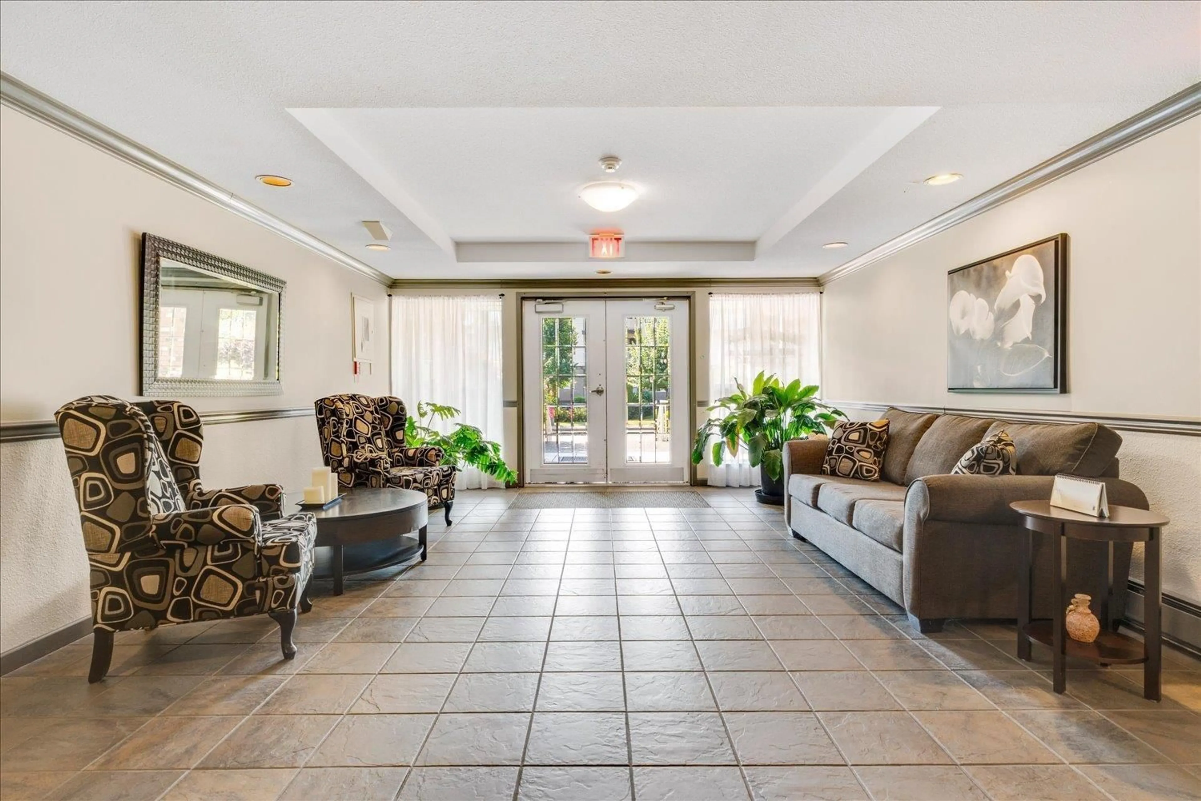 Lobby for 308 - 33375 MAYFAIR, Abbotsford British Columbia V2S1P4