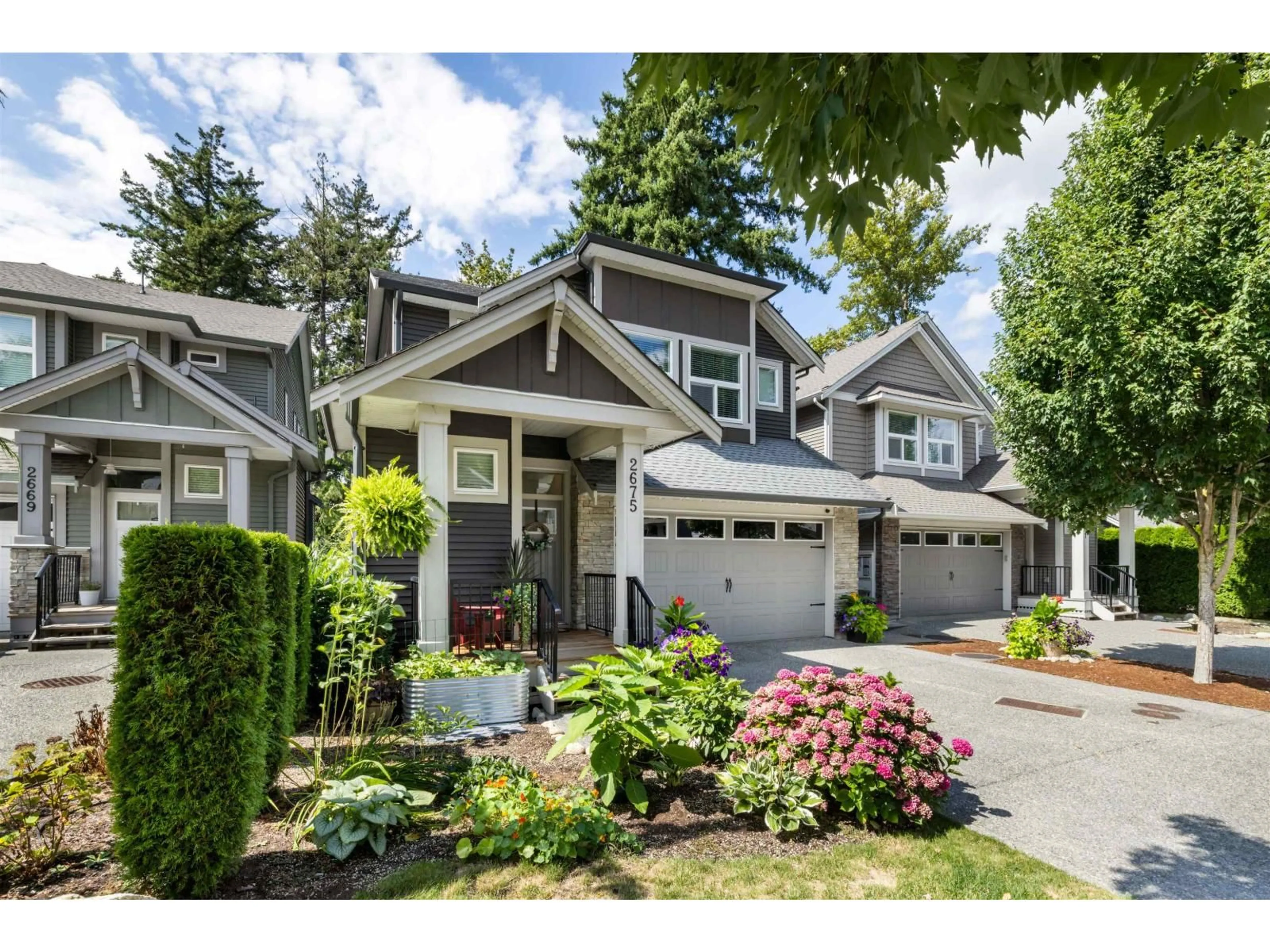 Home with vinyl exterior material, street for 2675 275A, Langley British Columbia V4W0C4