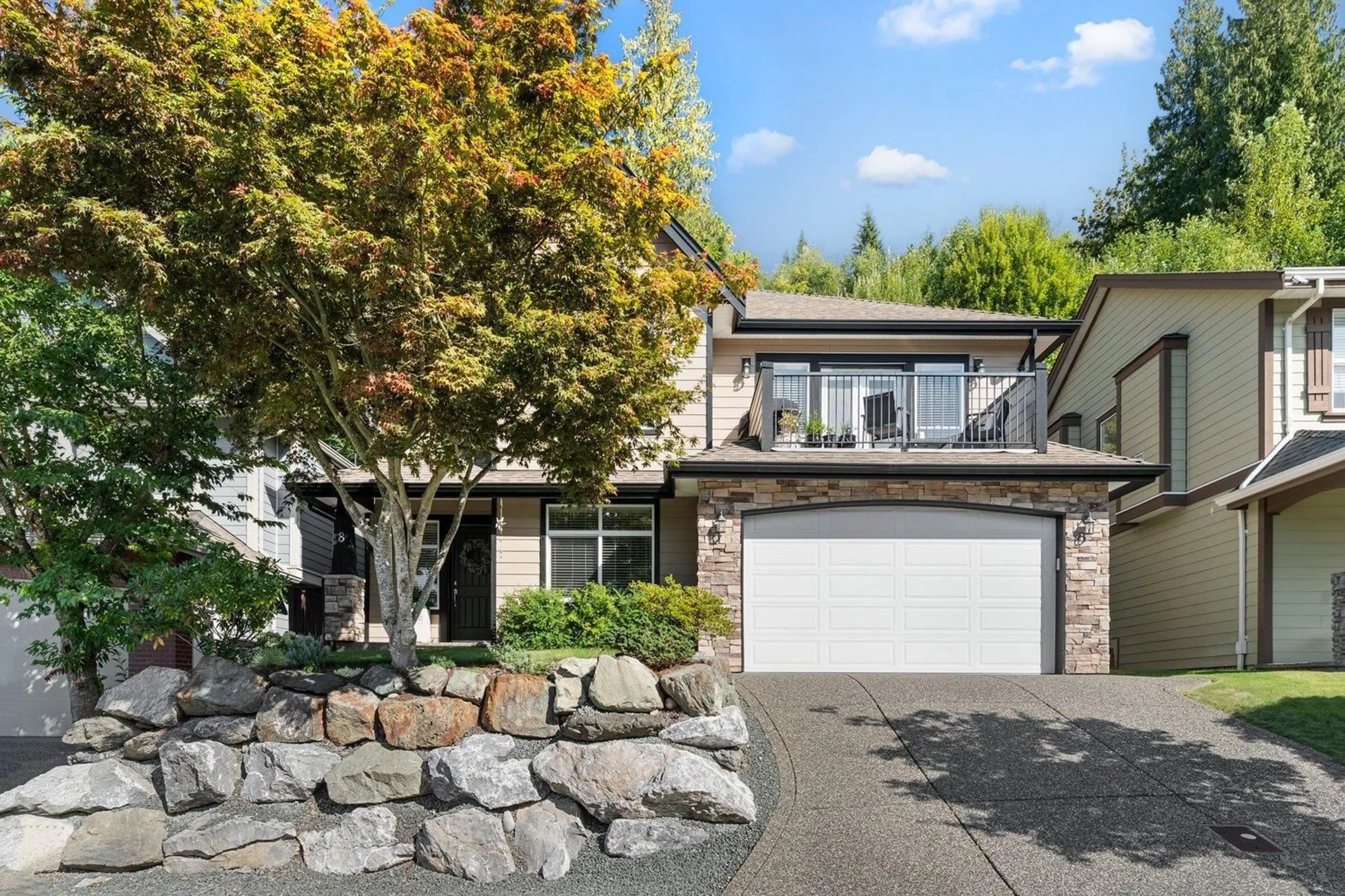 Home with vinyl exterior material, street for 8 - 50354 ADELAIDE PLACE, Chilliwack British Columbia V4Z0A1