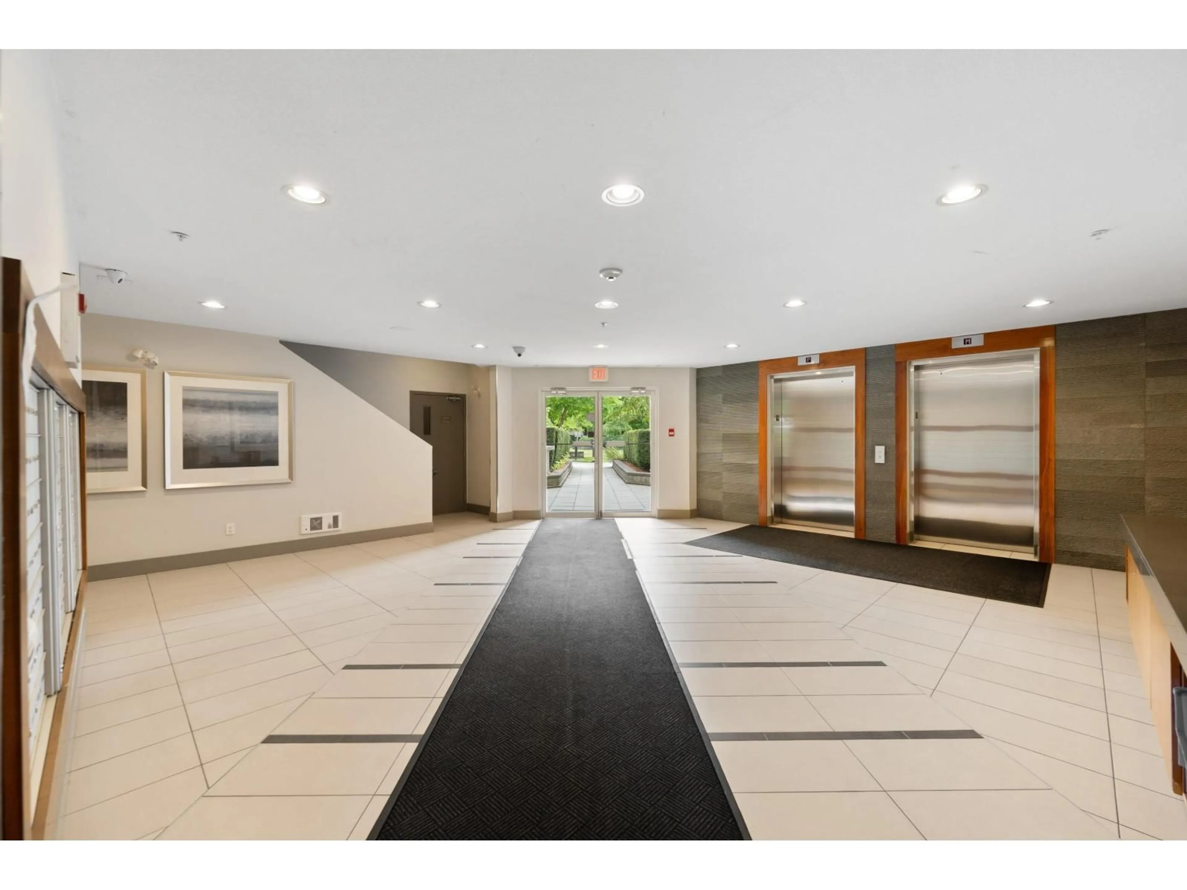 Indoor foyer for 122 - 15918 26, Surrey British Columbia V3Z5K3