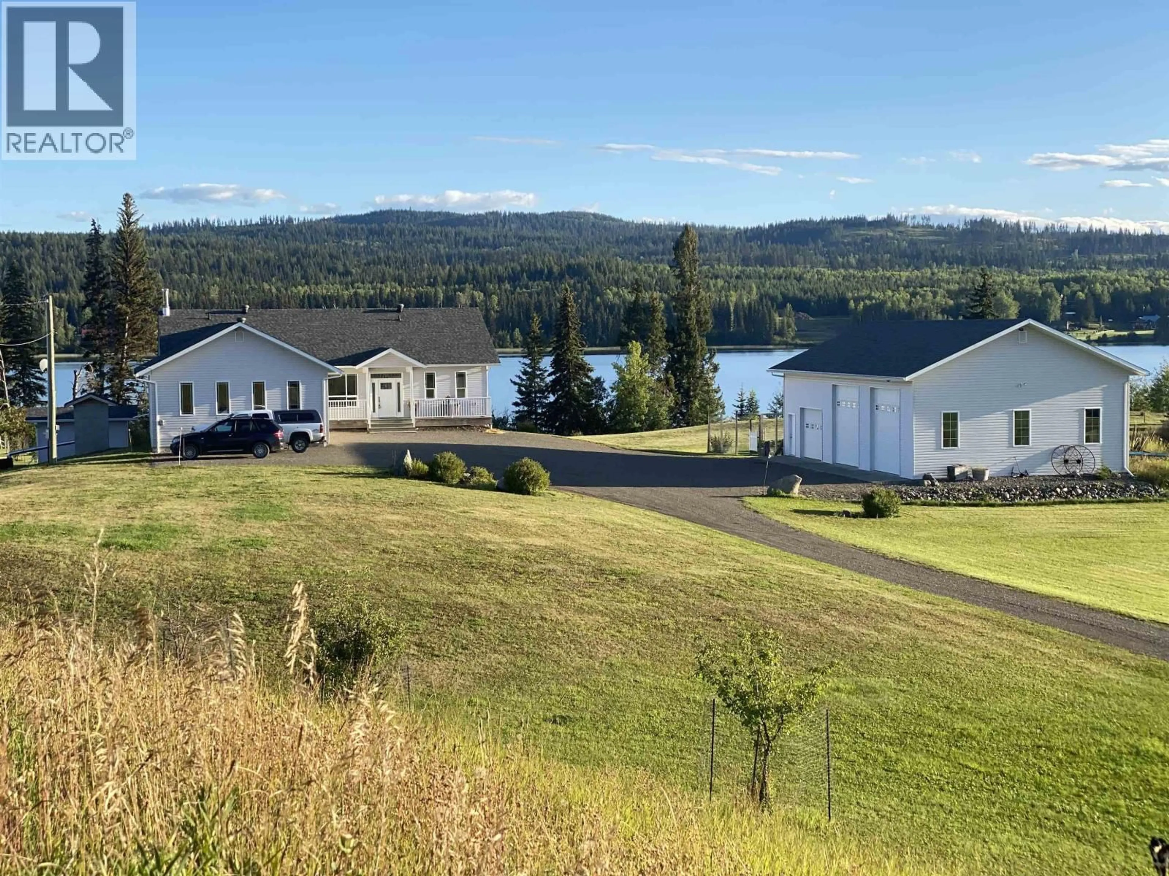 A pic from outside/outdoor area/front of a property/back of a property/a pic from drone, mountain view for 3036 PRITCHARD ROAD, Williams Lake British Columbia V0L1G0