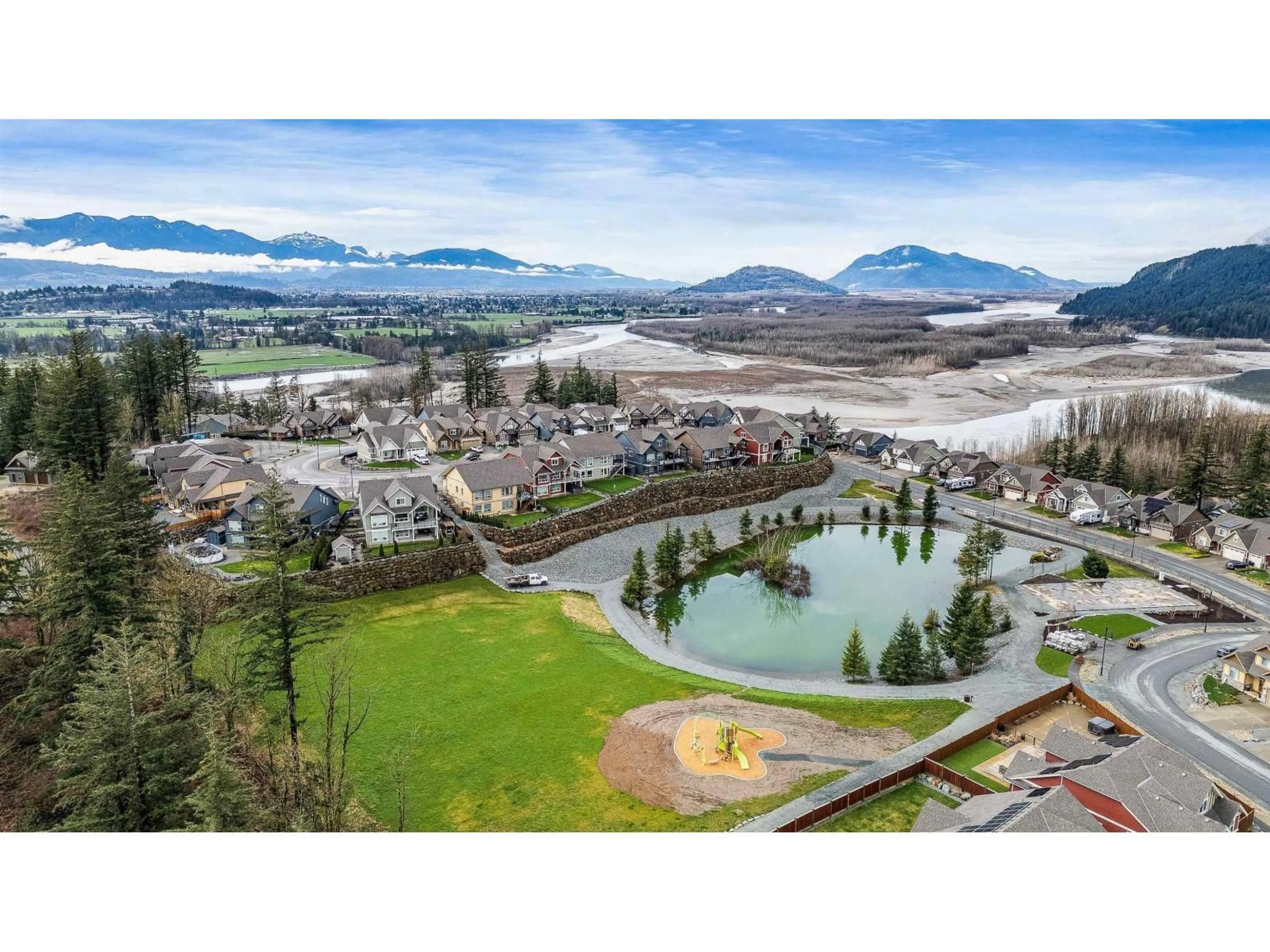 A pic from outside/outdoor area/front of a property/back of a property/a pic from drone, mountain view for 1306 STROMDAHL PLACE, Agassiz British Columbia V0M1A1