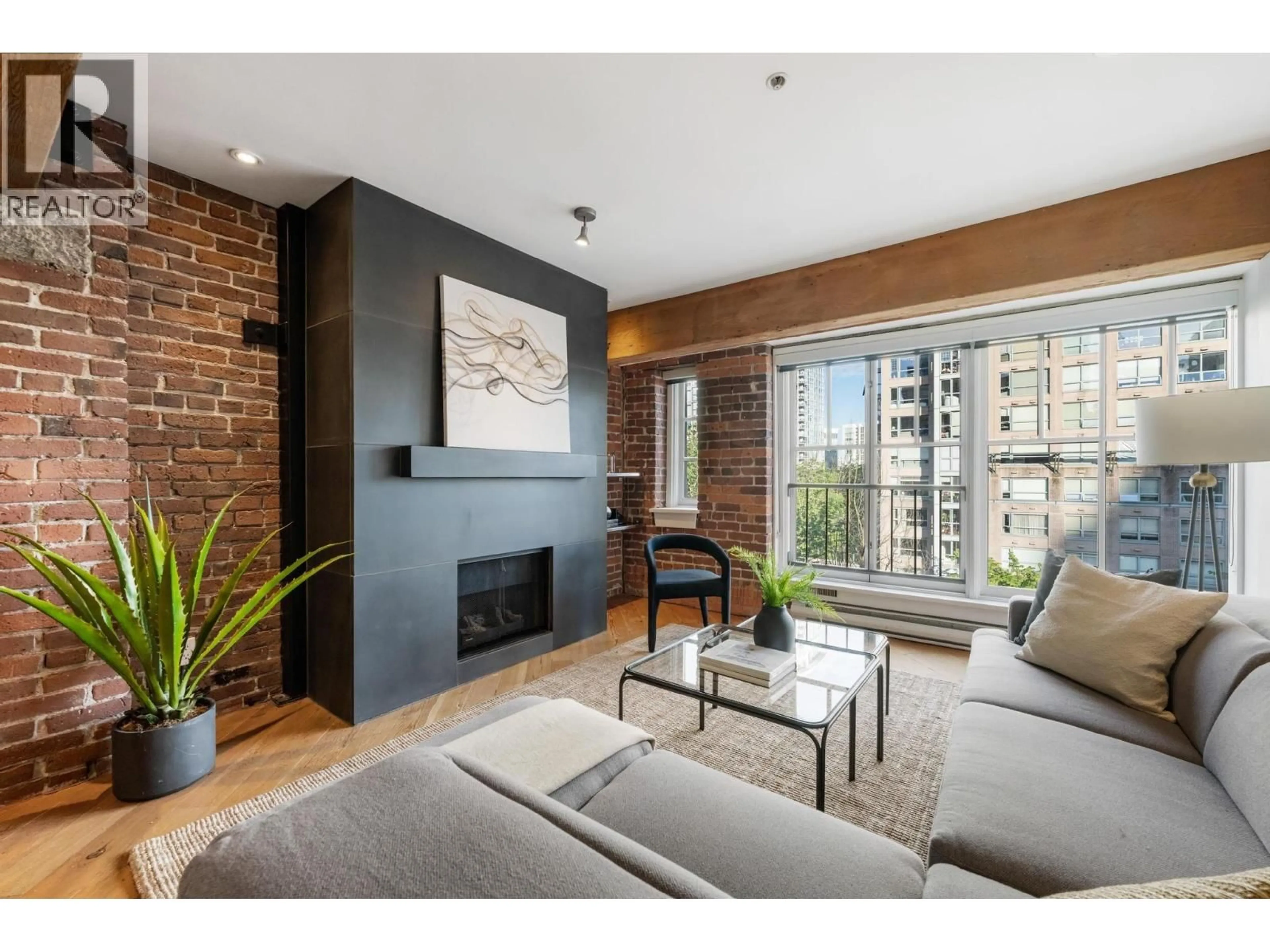 Living room with furniture, unknown for 410 - 1178 HAMILTON STREET, Vancouver British Columbia V6B2S2