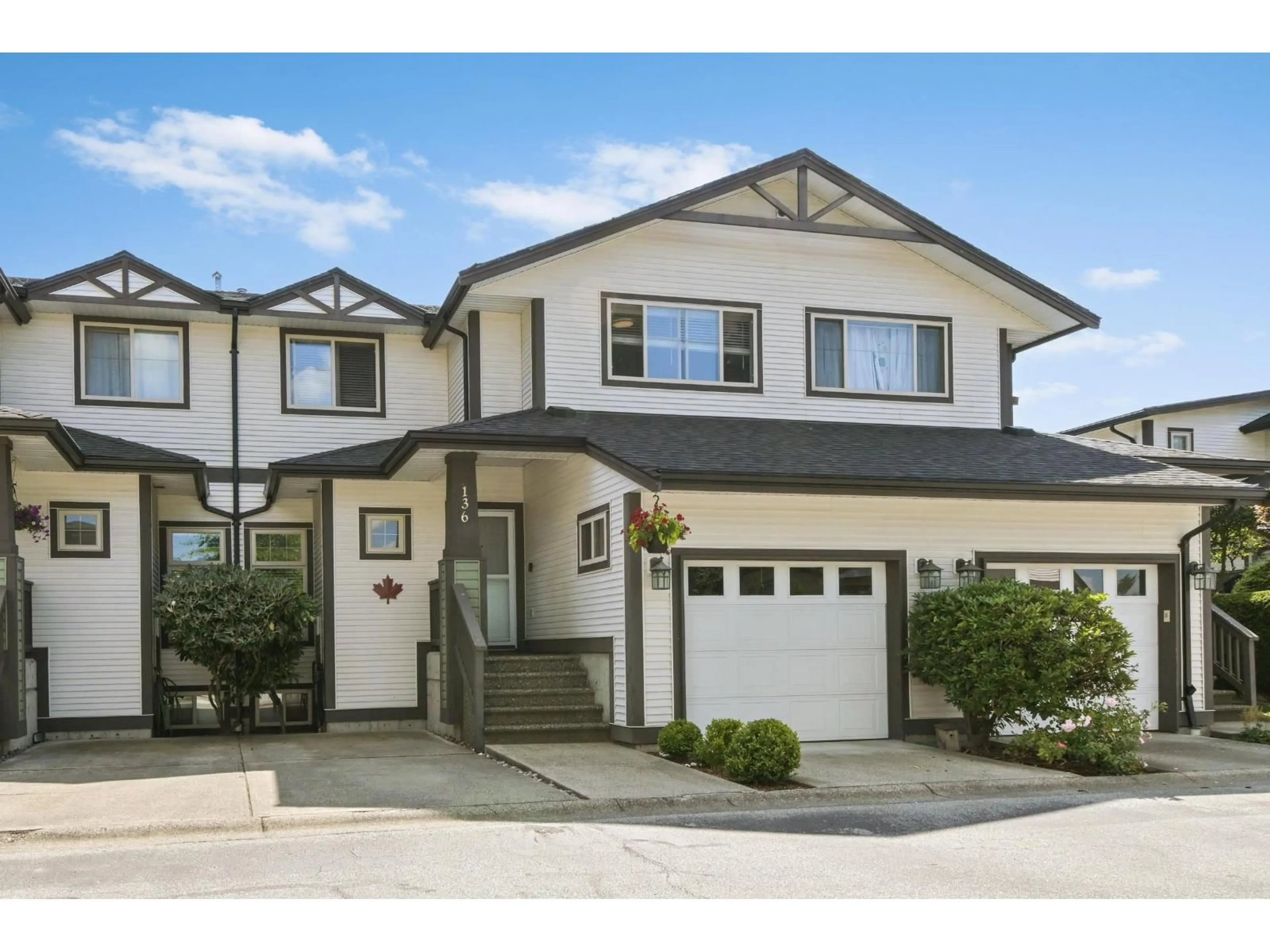 Home with vinyl exterior material, street for 136 - 20820 87, Langley British Columbia V1M3W5