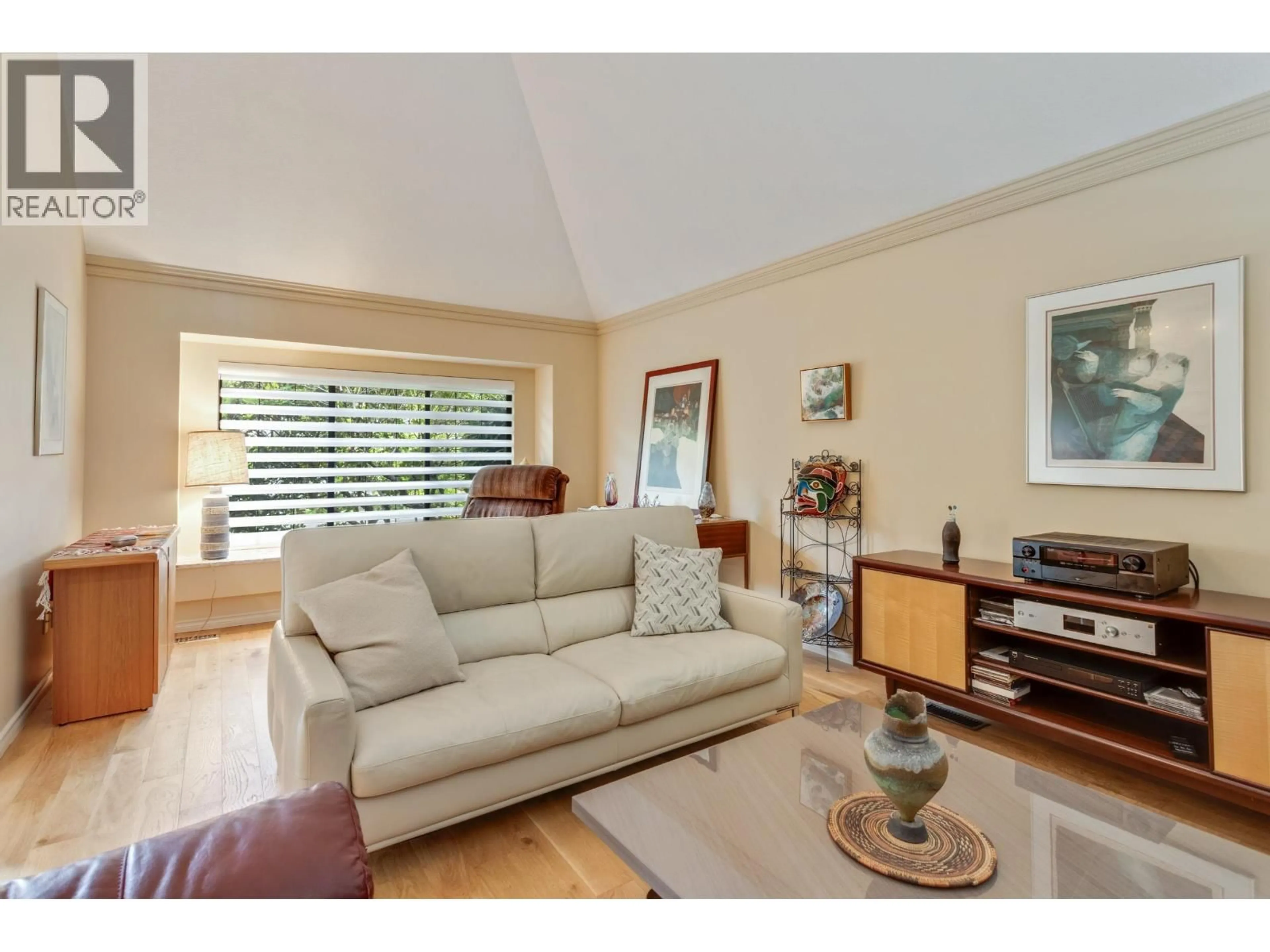 Living room with furniture, unknown for 17 - 6600 LUCAS ROAD, Richmond British Columbia V7C4T1