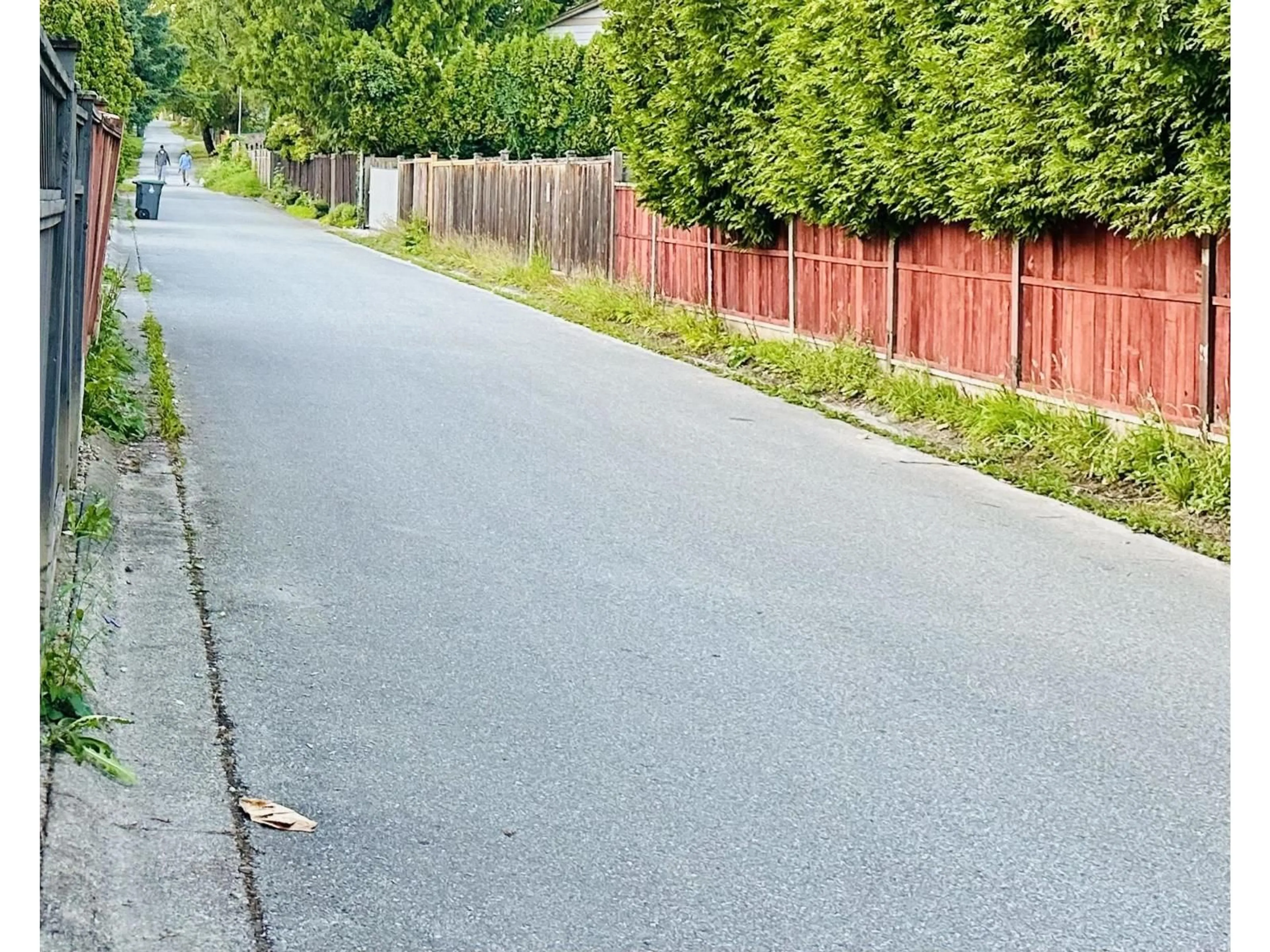 A pic from outside/outdoor area/front of a property/back of a property/a pic from drone, street for 8537 144A, Surrey British Columbia V3S5T7