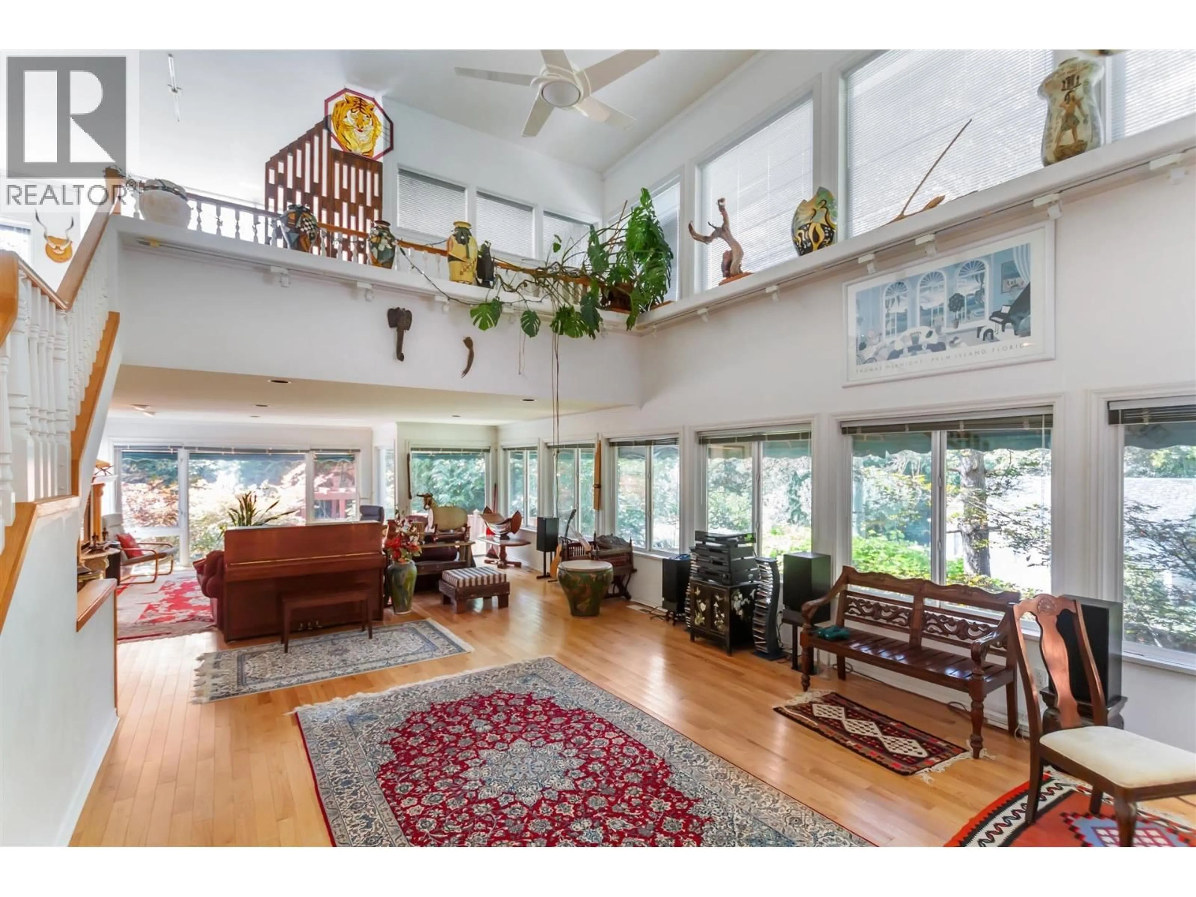Indoor foyer for 1650 IOCO ROAD, Port Moody British Columbia V3H3S8
