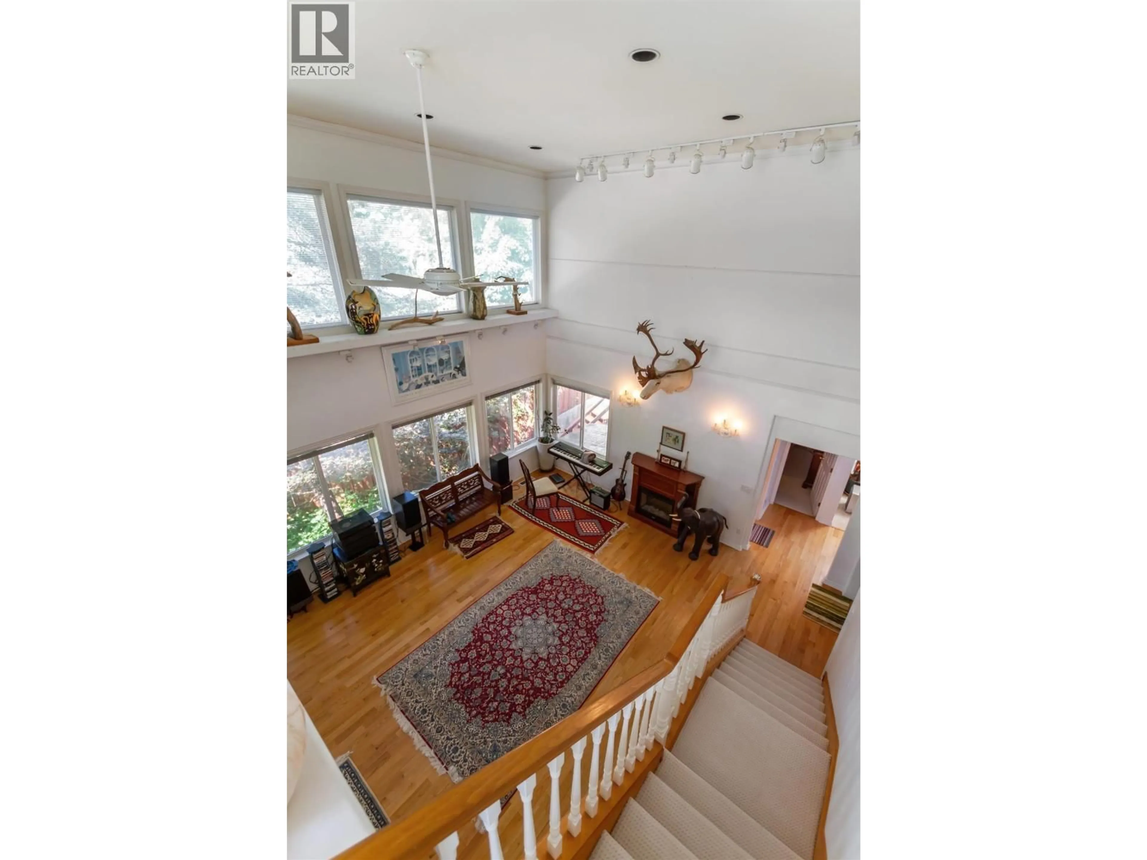 Indoor foyer for 1650 IOCO ROAD, Port Moody British Columbia V3H3S8