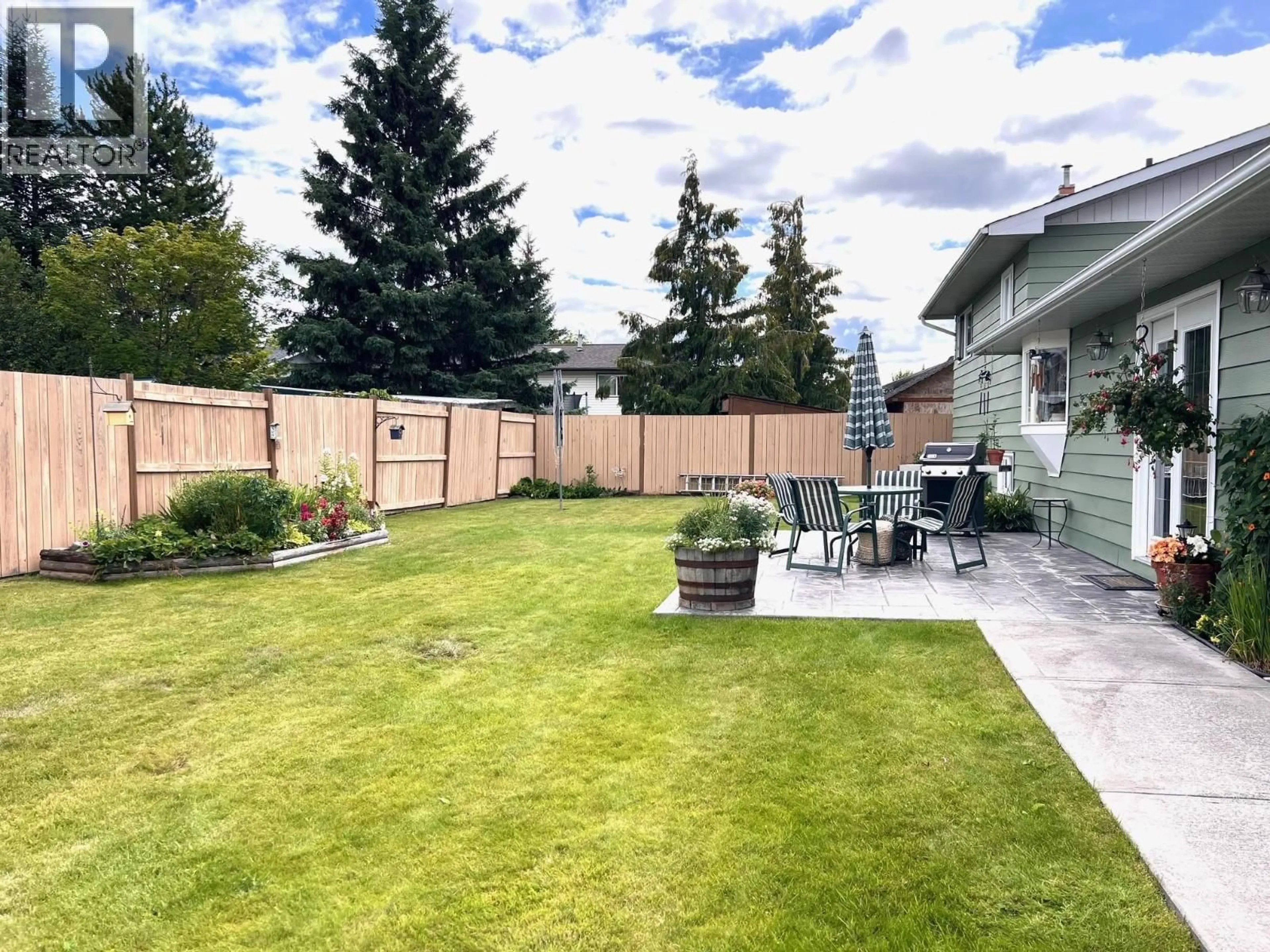 Patio, mountain view for 4172 7TH AVENUE, Smithers British Columbia V0J2N0