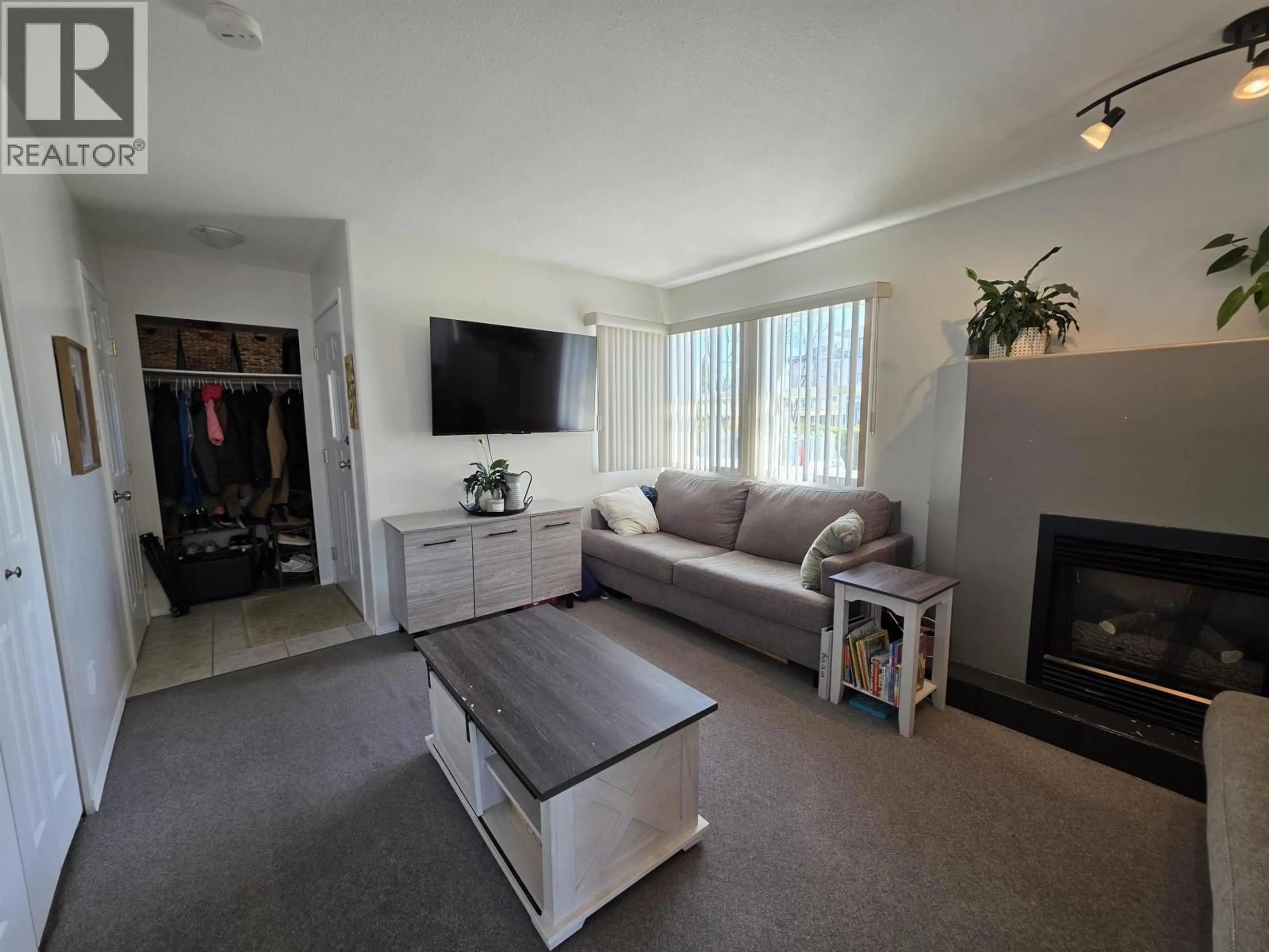 Living room with furniture, unknown for 101 - 4822 LAZELLE AVENUE, Terrace British Columbia V8G1T4
