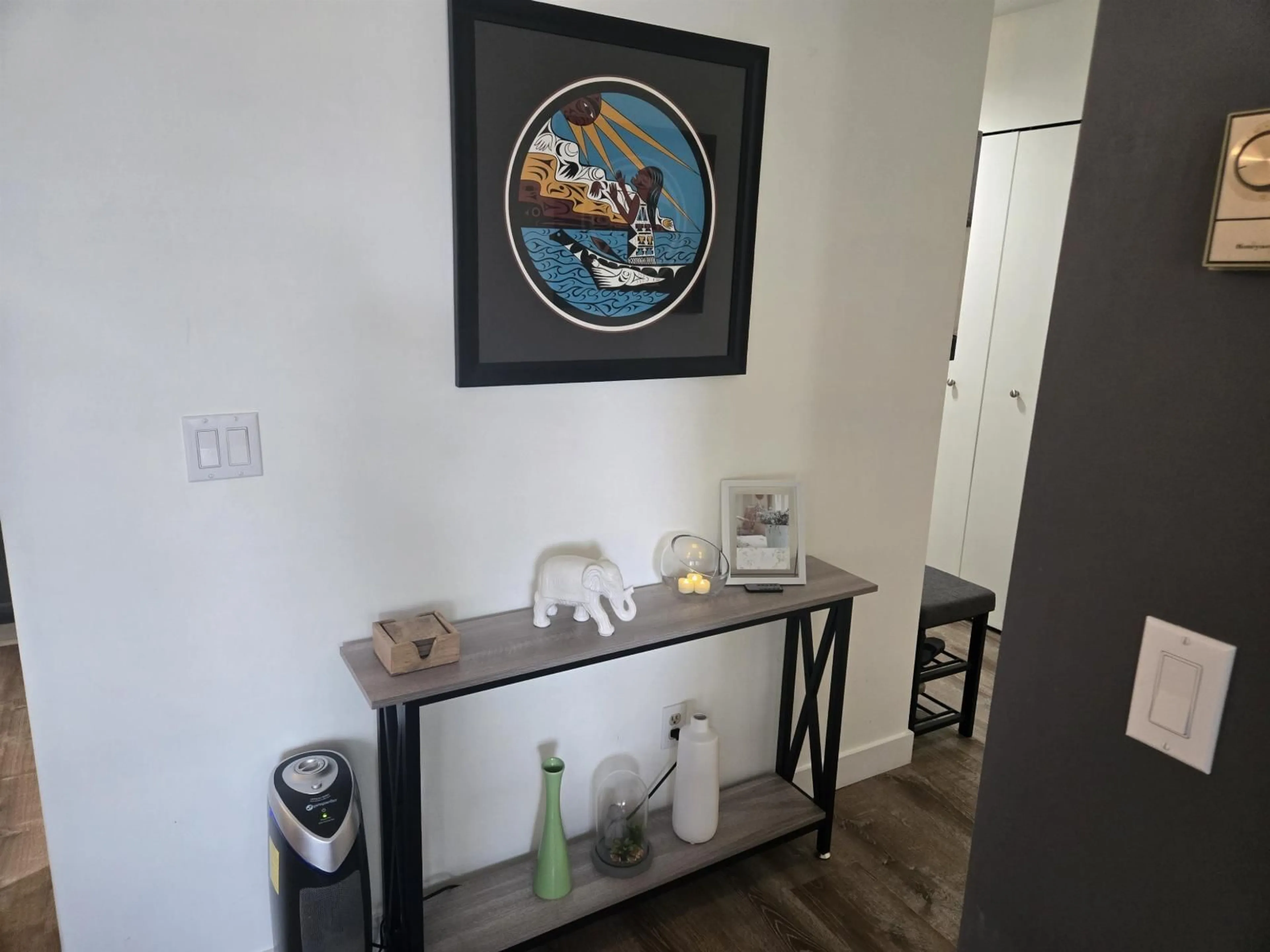 Indoor entryway for 4 - 46210 MARGARET AVENUE, Chilliwack British Columbia V2P2G9