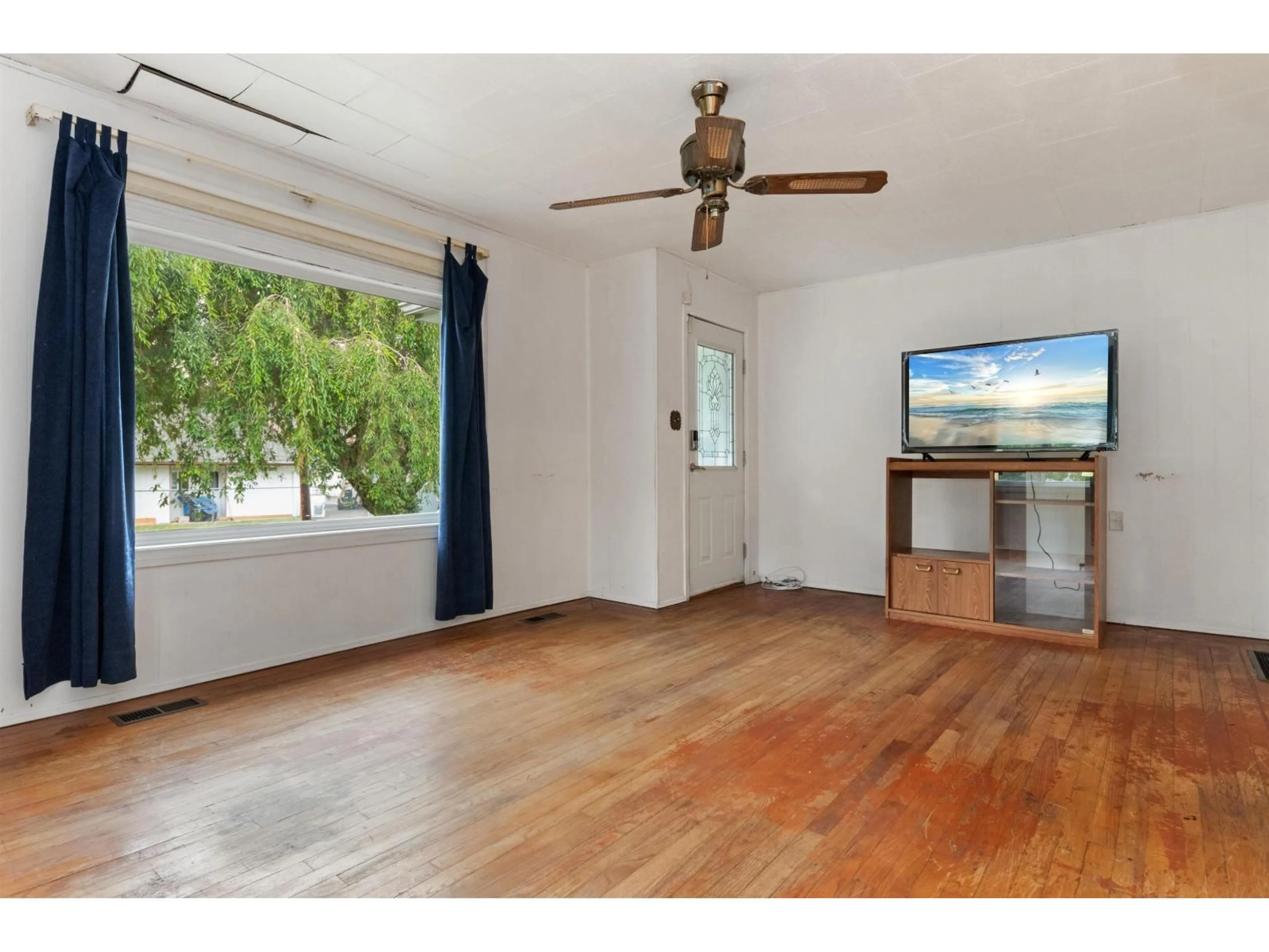 A pic of a room for 653 HEMLOCK AVENUE, Hope British Columbia V0X1L0