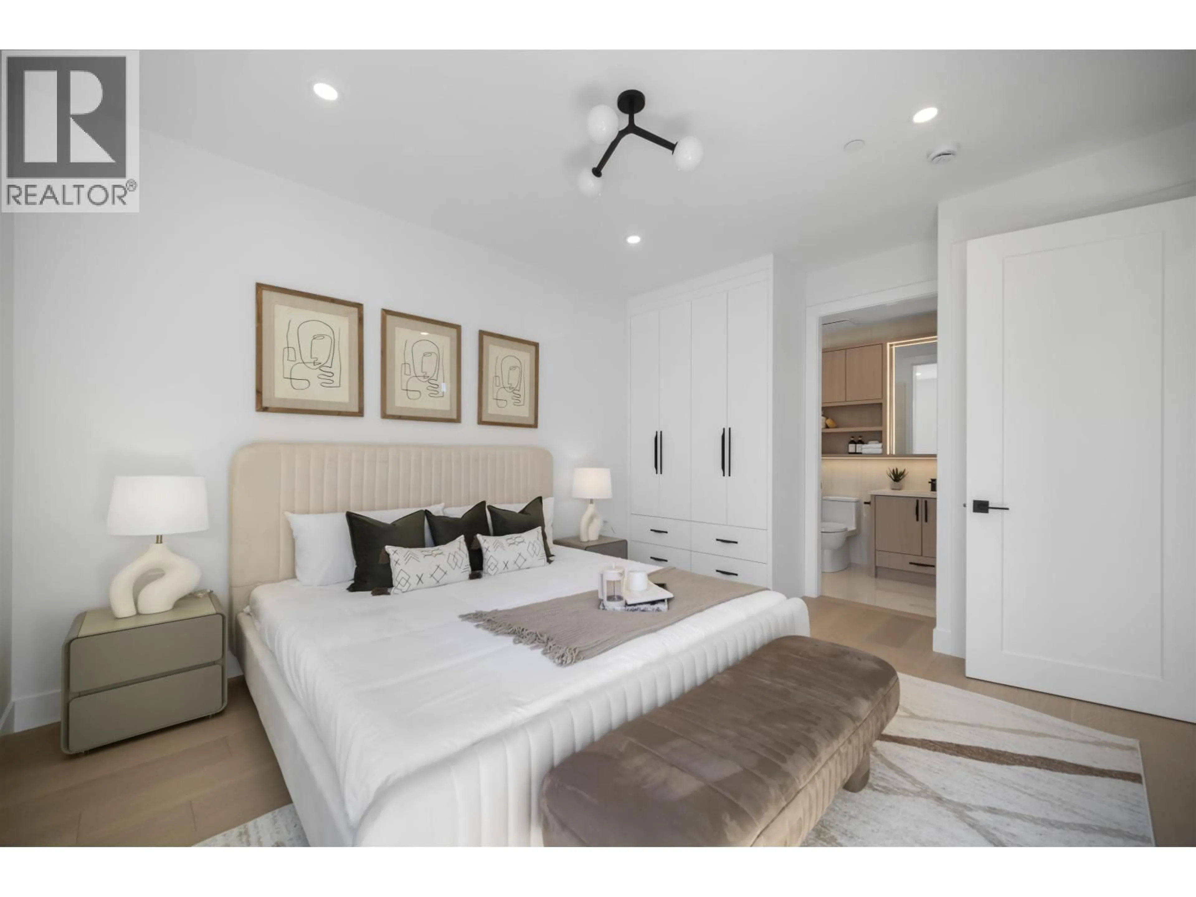 Bedroom with bed, unknown for 1 - 5033 PRINCE ALBERT STREET, Vancouver British Columbia V5W3C5