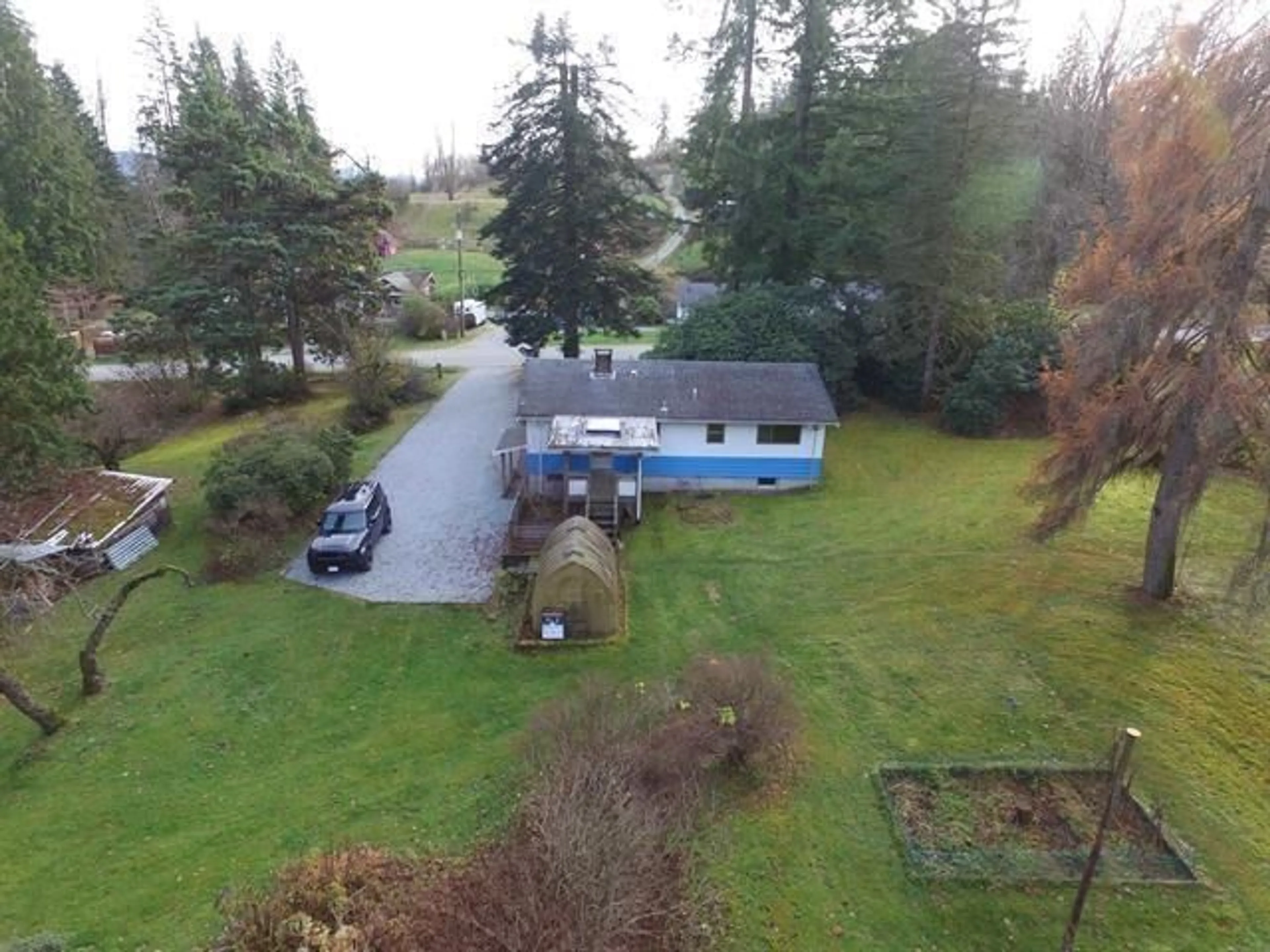 A pic from outside/outdoor area/front of a property/back of a property/a pic from drone, water/lake/river/ocean view for 33875 RICHARDS, Mission British Columbia V2V7E3