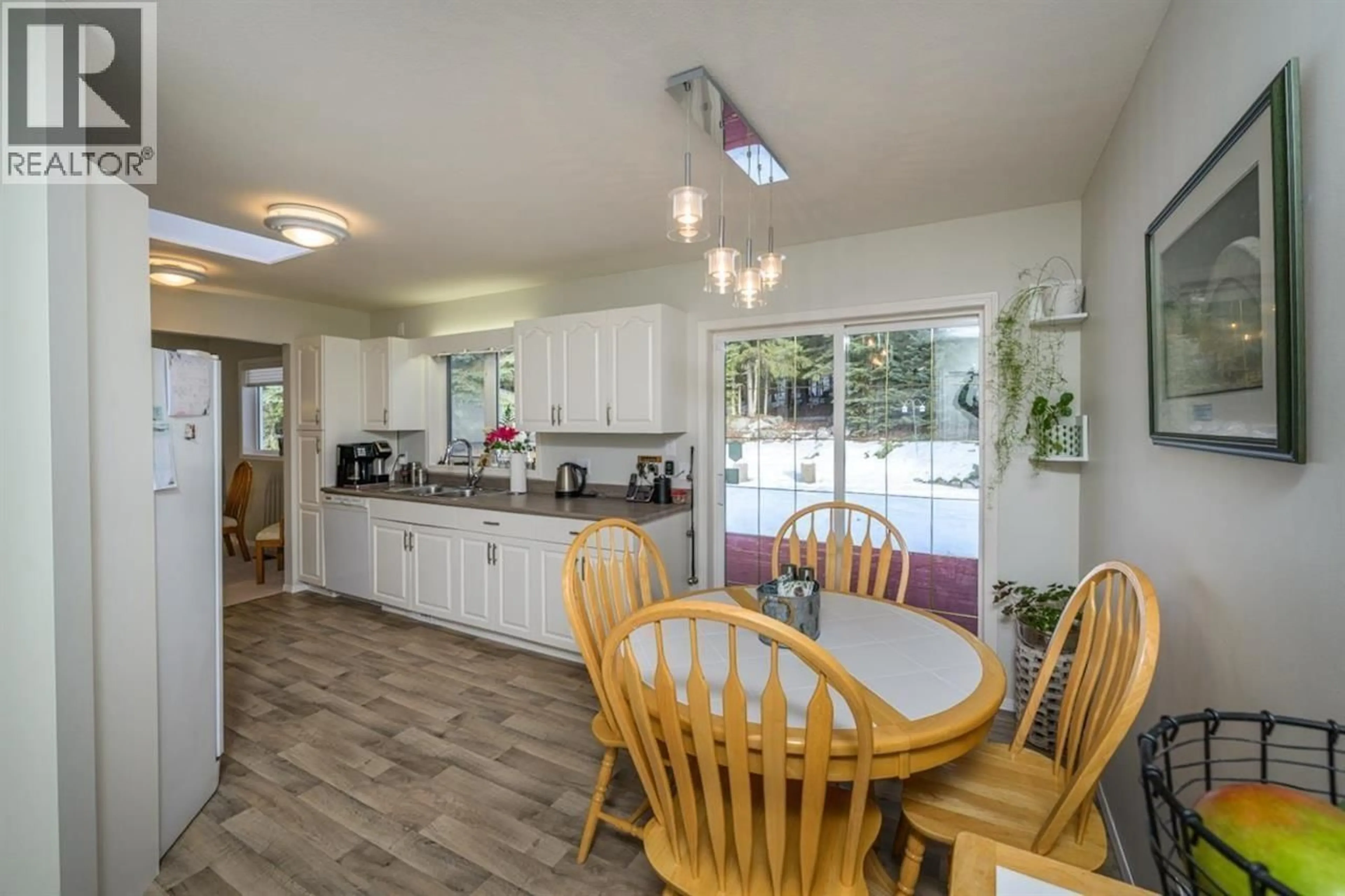 Open concept kitchen, ceramic/tile floor for 9142 NORTH NECHAKO ROAD, Prince George British Columbia V2K4Z9