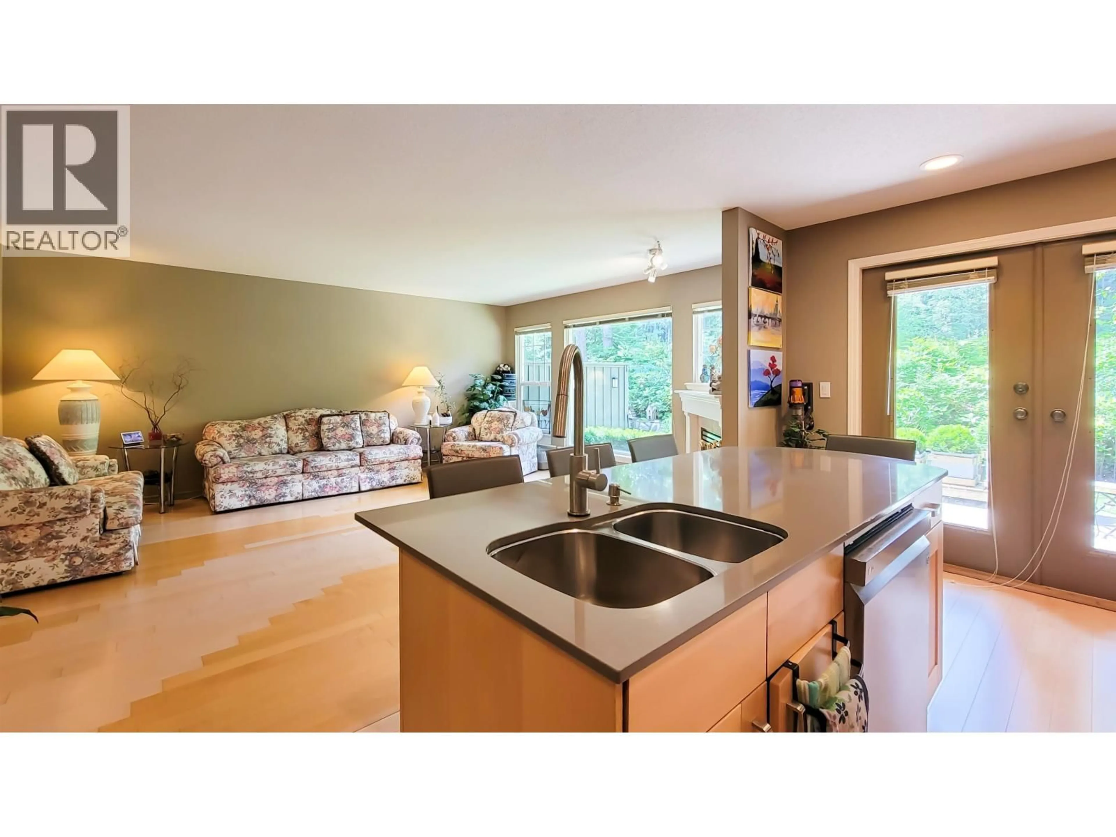 Open concept kitchen, unknown for 2 - 3300 PLATEAU BOULEVARD, Coquitlam British Columbia V3E3L6
