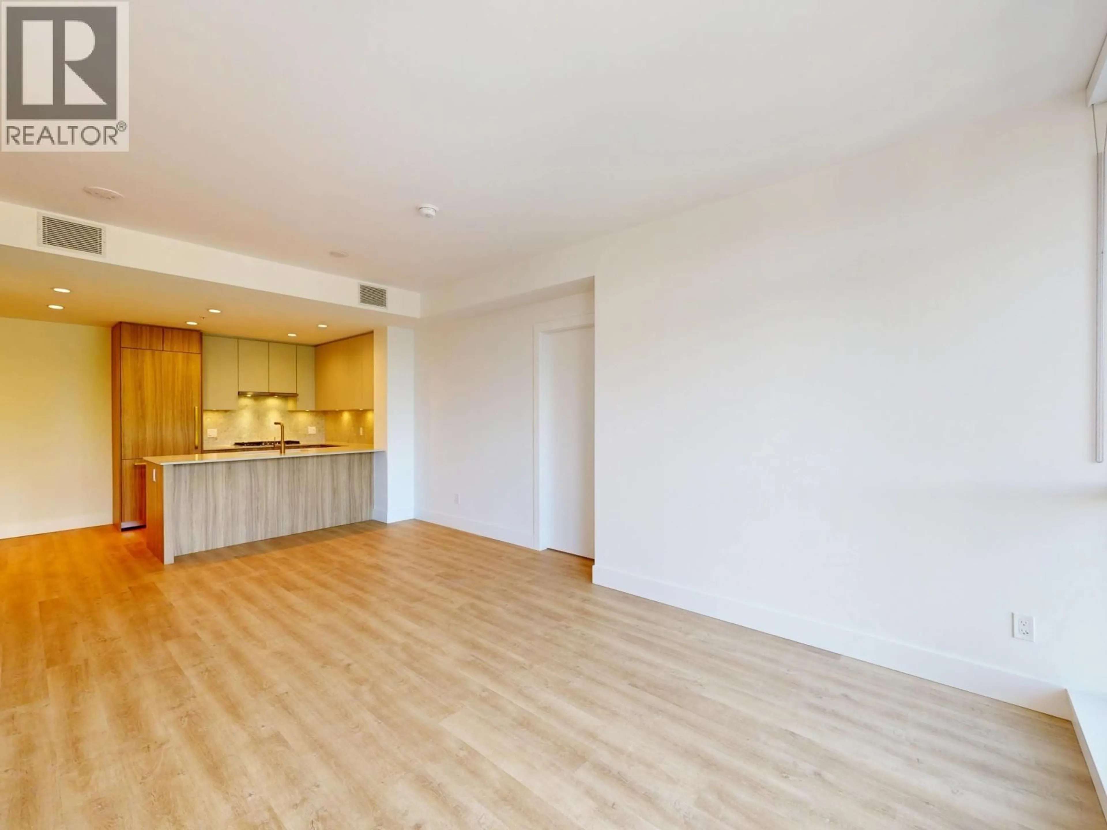 A pic of a room for 401 - 2385 EMERY COURT, North Vancouver British Columbia V7J0G1