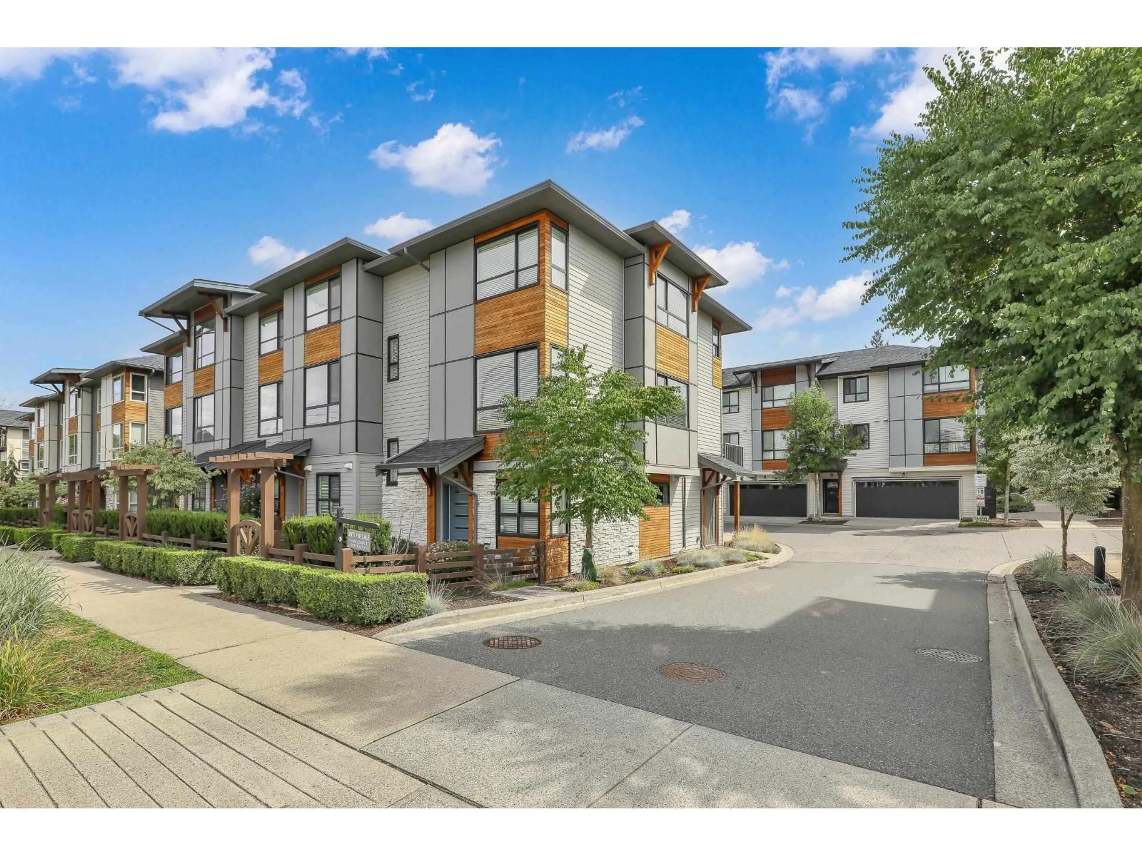 A pic from outside/outdoor area/front of a property/back of a property/a pic from drone, street for 46 - 8508 204, Langley British Columbia V2Y0V8