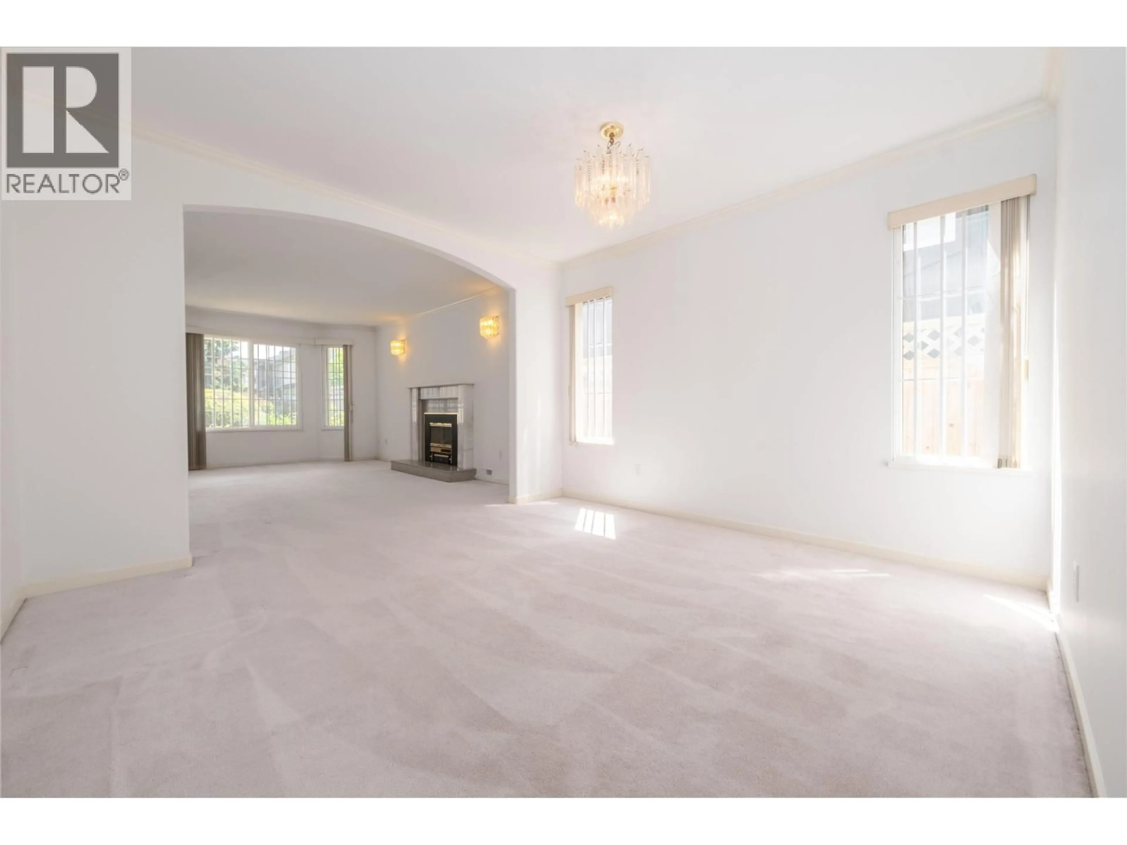 A pic of a room for 9900 PATTERSON ROAD, Richmond British Columbia V6X1R2