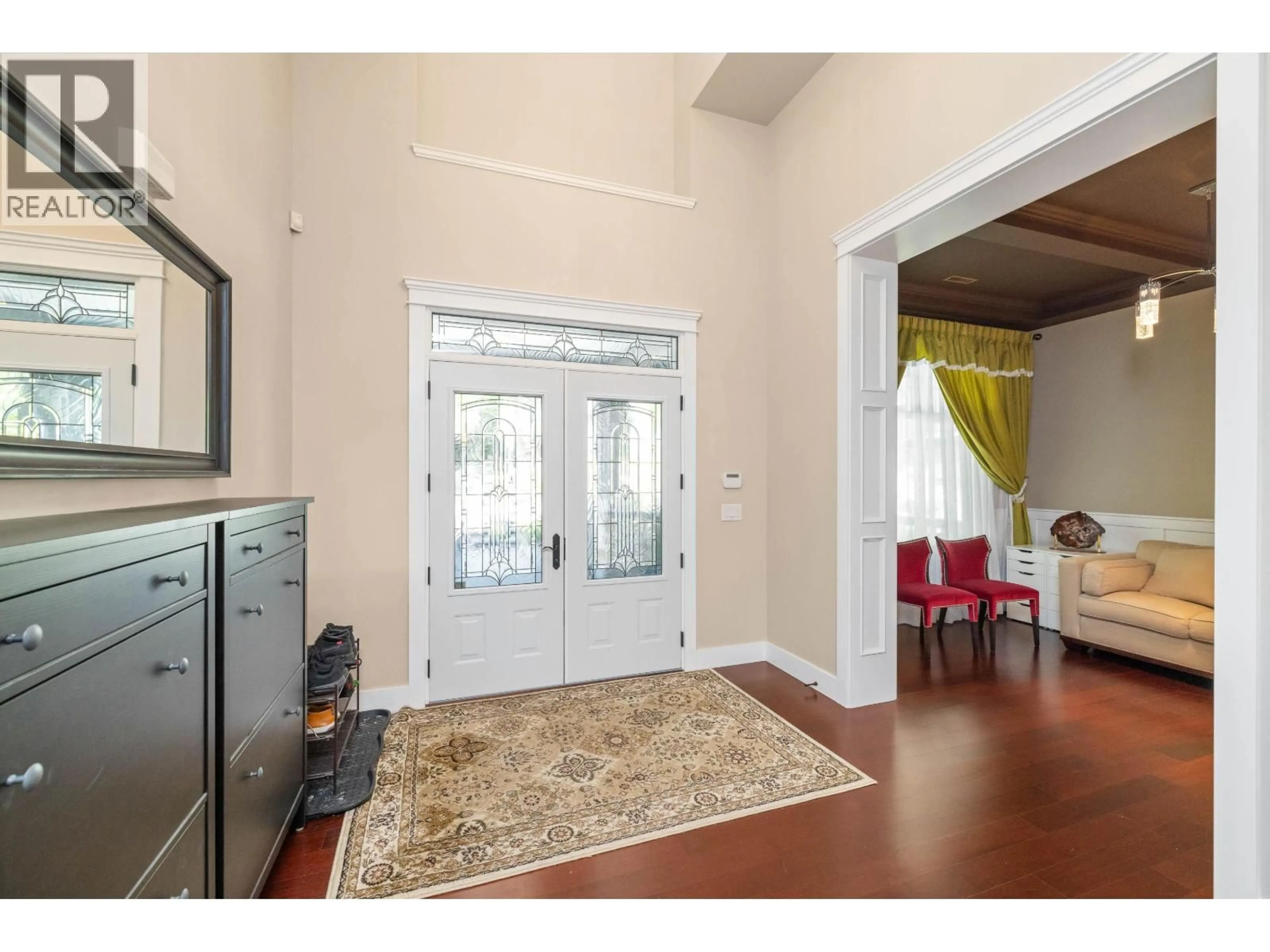 Indoor entryway for 3378 SCOTCH PINE AVENUE, Coquitlam British Columbia V3E0C4